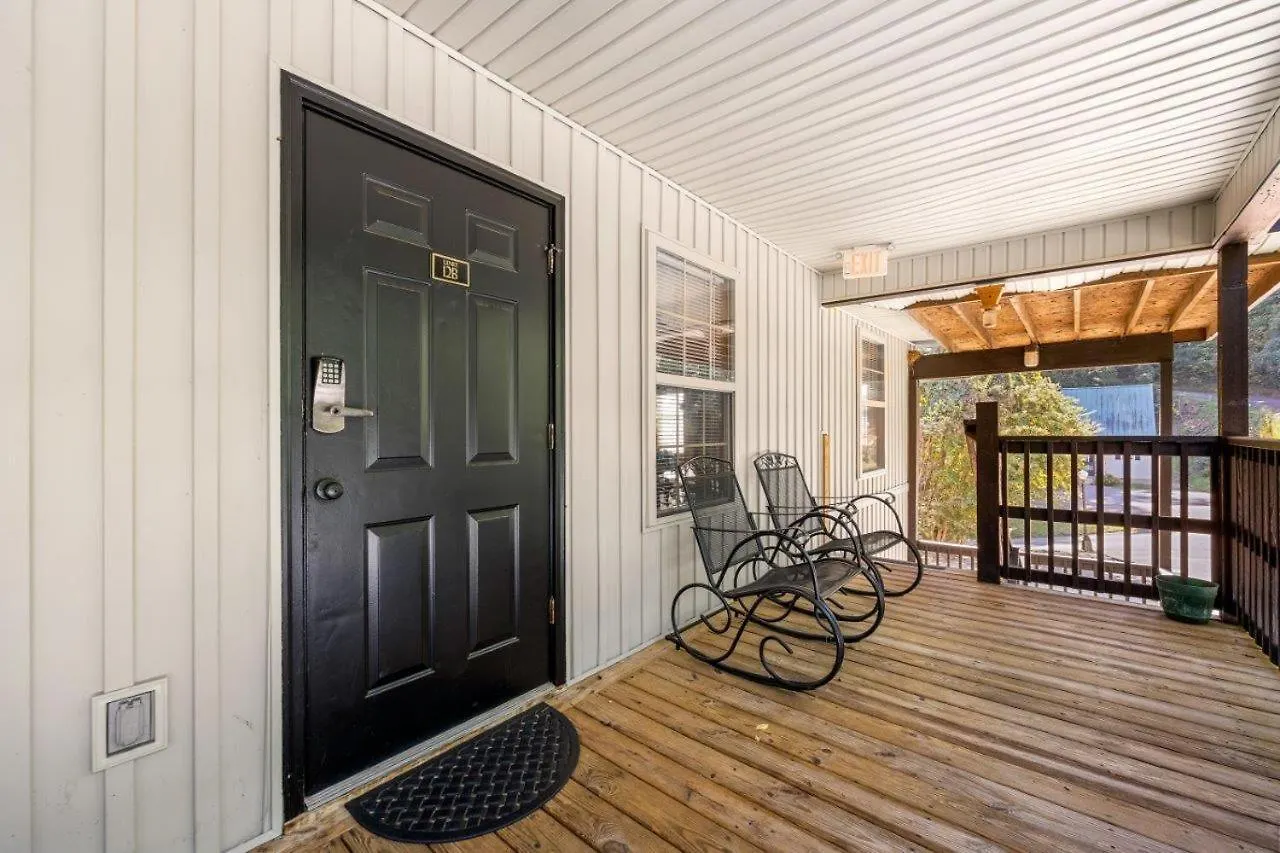 Poplar Point Unit 12b By Eden Crest * Pigeon Forge