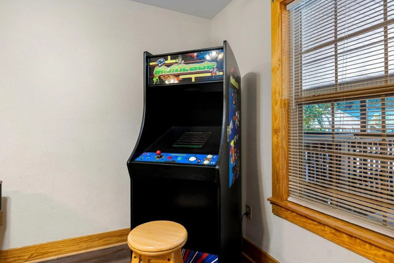 Poplar Point Unit 12a By Eden Crest Apartment Pigeon Forge