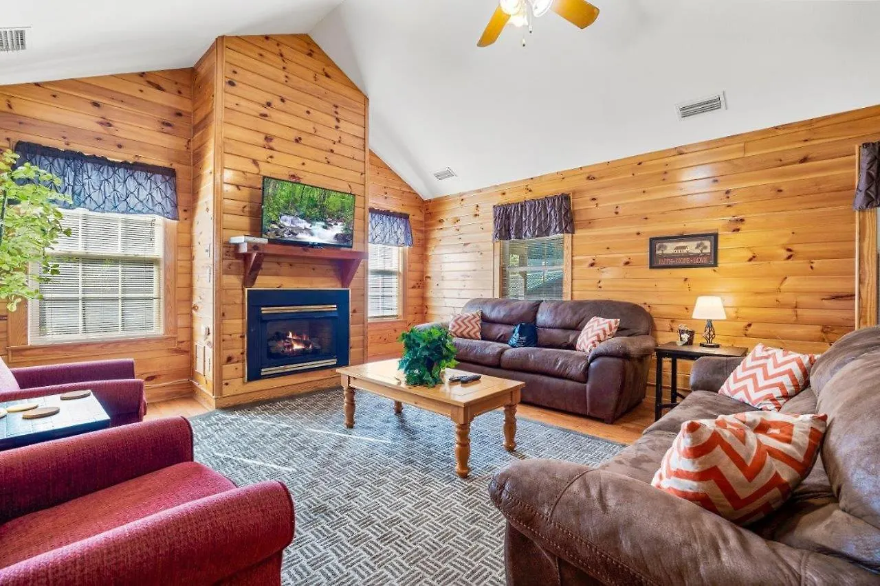 Apartment Poplar Point Unit 12d By Eden Crest *