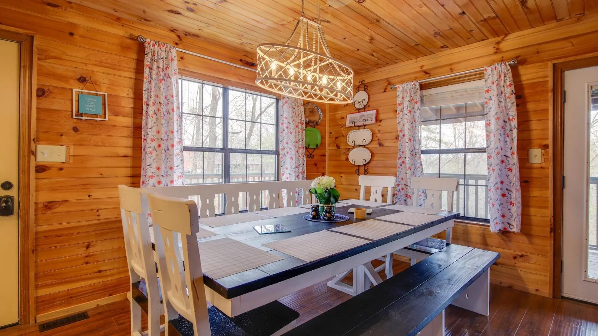 Holiday home Easy-access With Hot Tub! Pigeon Forge