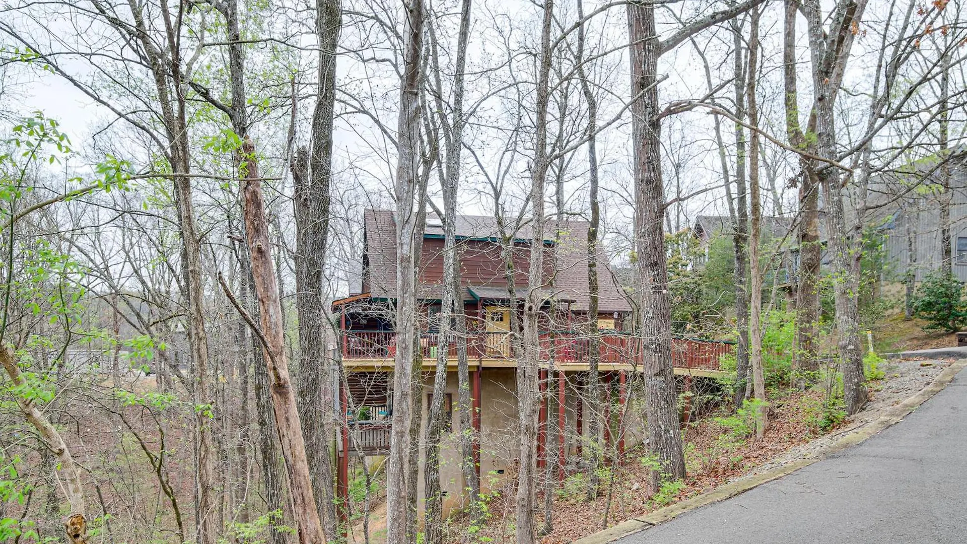 Holiday home Easy-access With Hot Tub! Pigeon Forge