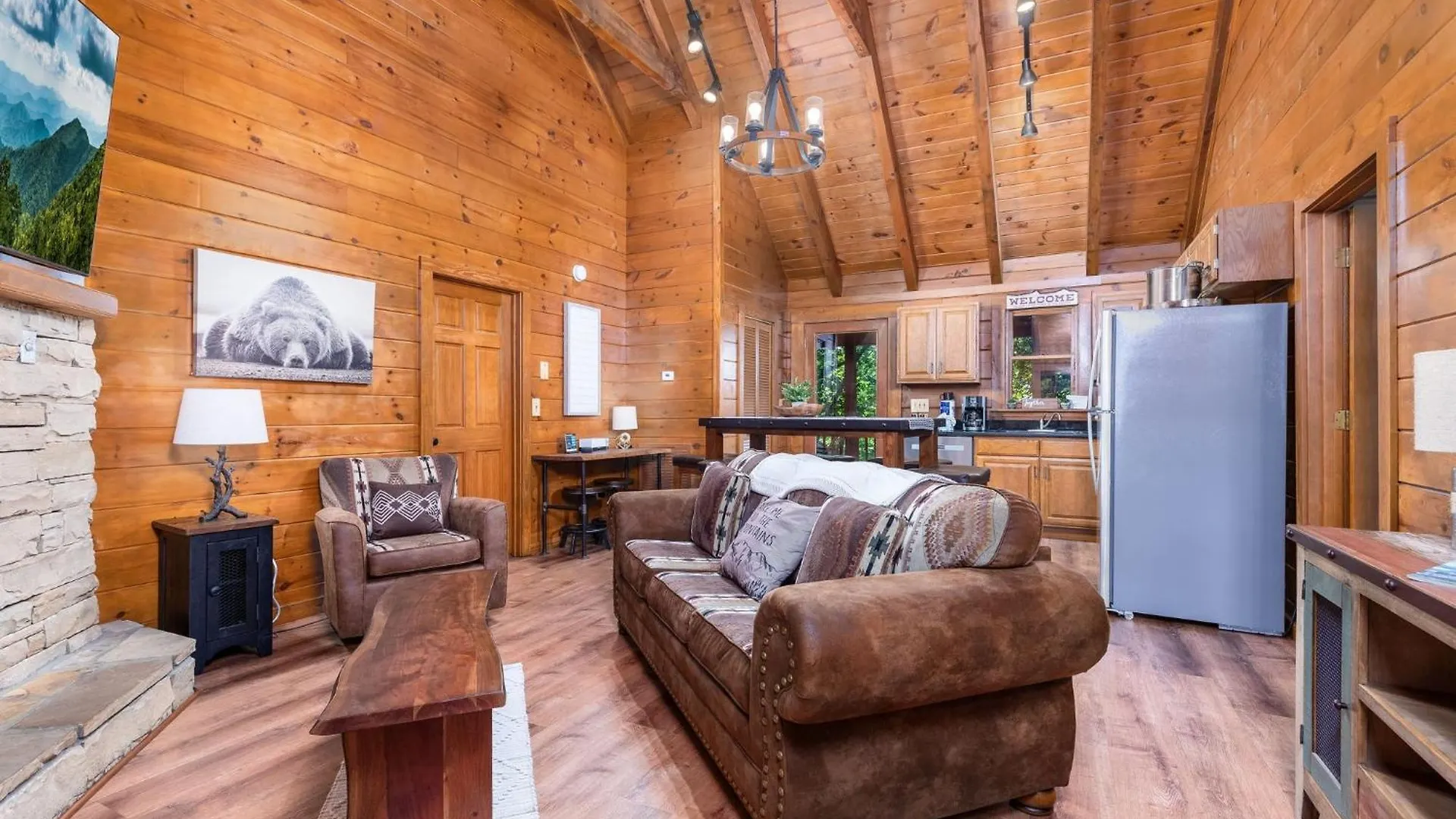 Er76 - Bear Tracks - Great Location! Close To The Action! Holiday home Pigeon Forge
