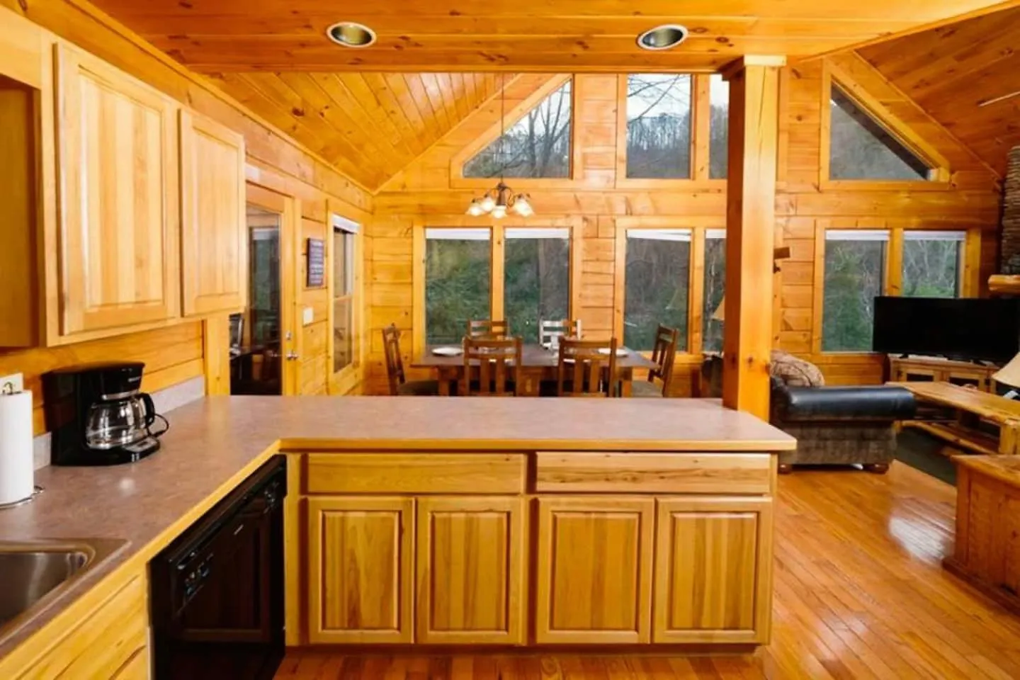 Feriehus Dog Friendly Secluded Whot-tub & Sleeps 12