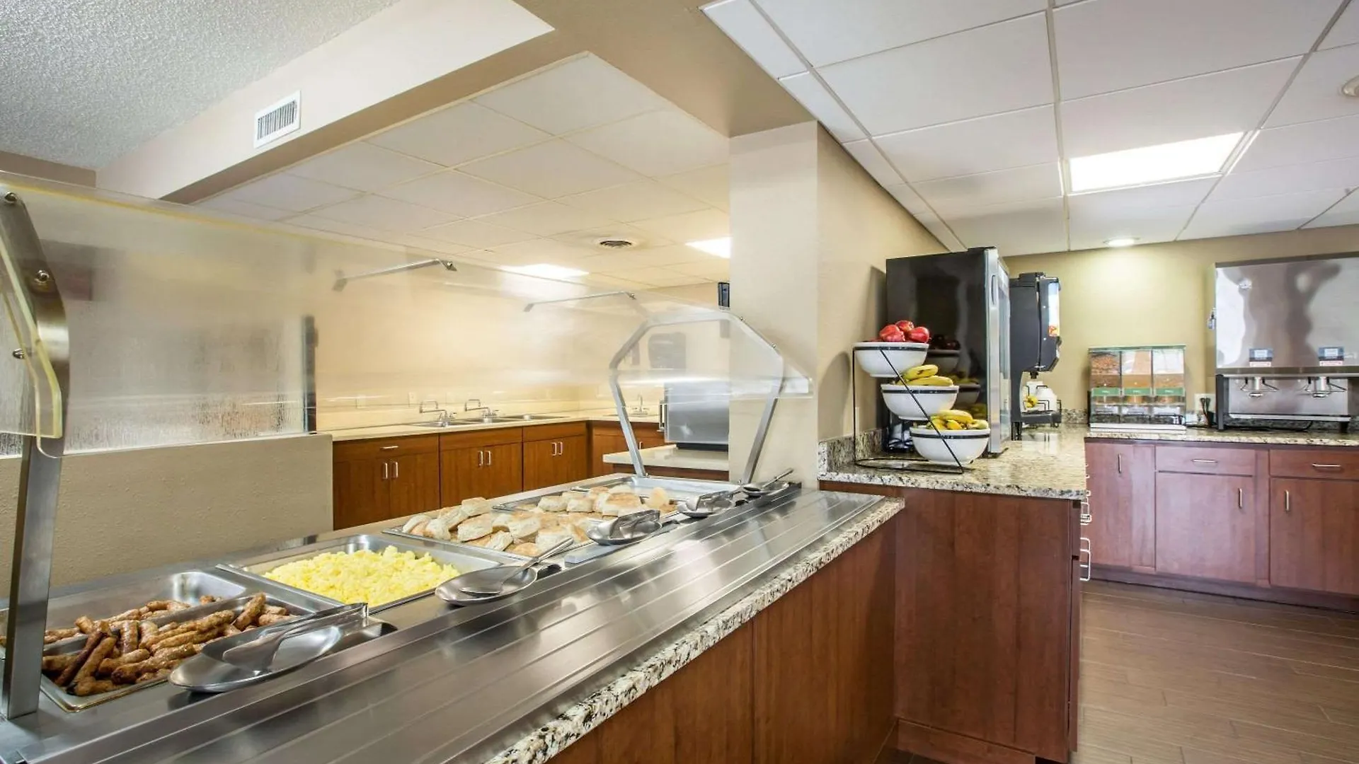Hotel Comfort & At Dollywood Lane