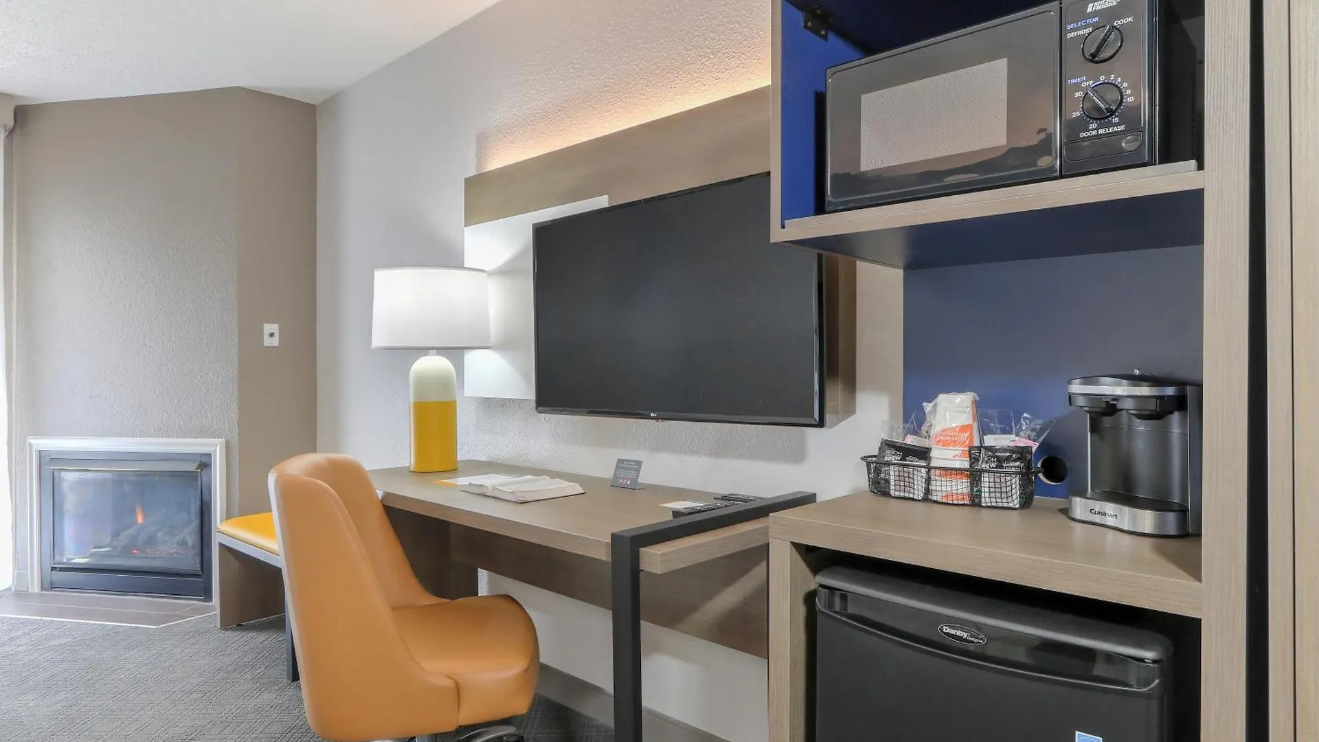 Comfort & At Dollywood Lane Hotel Pigeon Forge