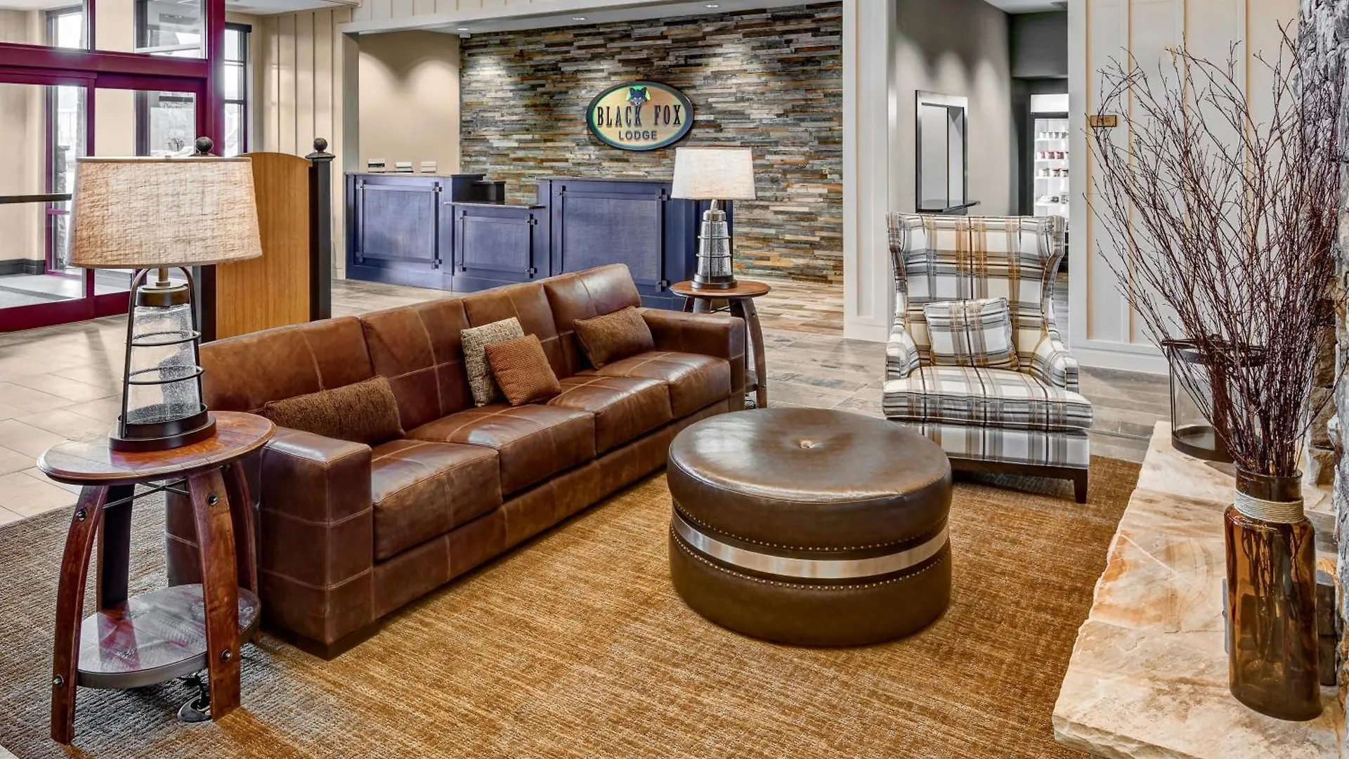 Black Fox Pigeon Forge, Tapestry Collection By Hilton Hotel Pigeon Forge