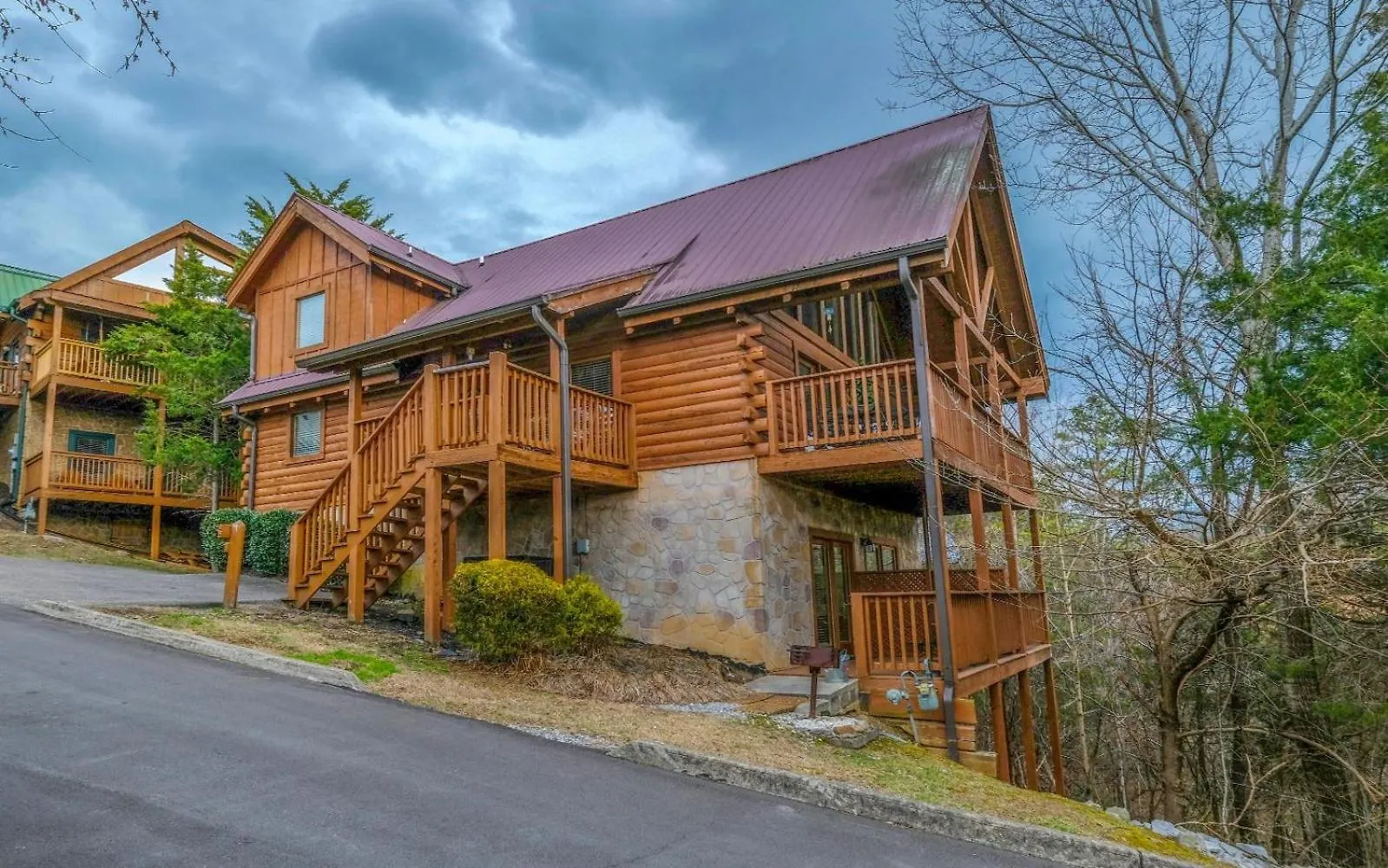Holiday home Logged Pigeon Forge