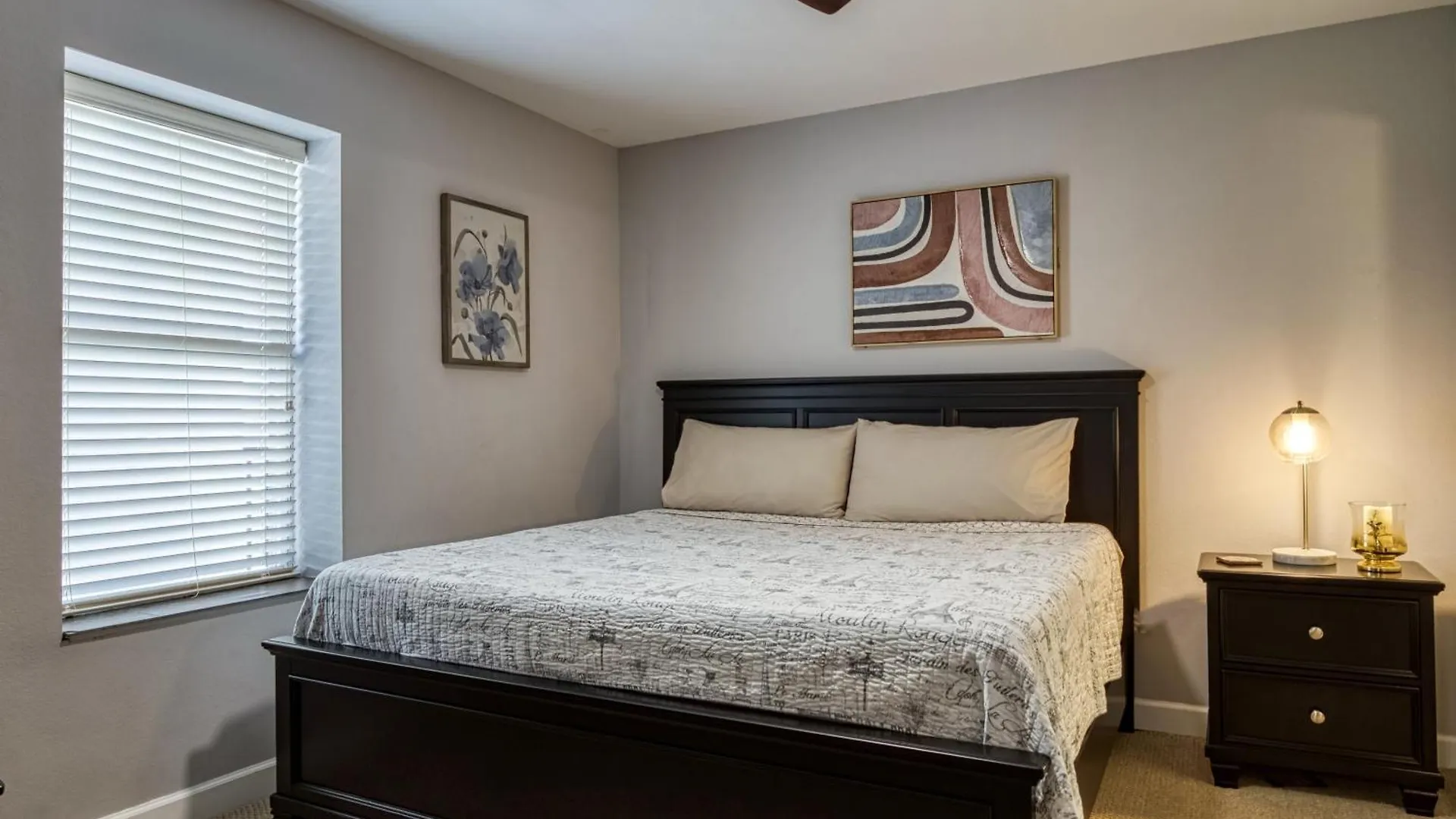Holiday home Luxurious Renovated, Pool, Basketball, Playground Pigeon Forge