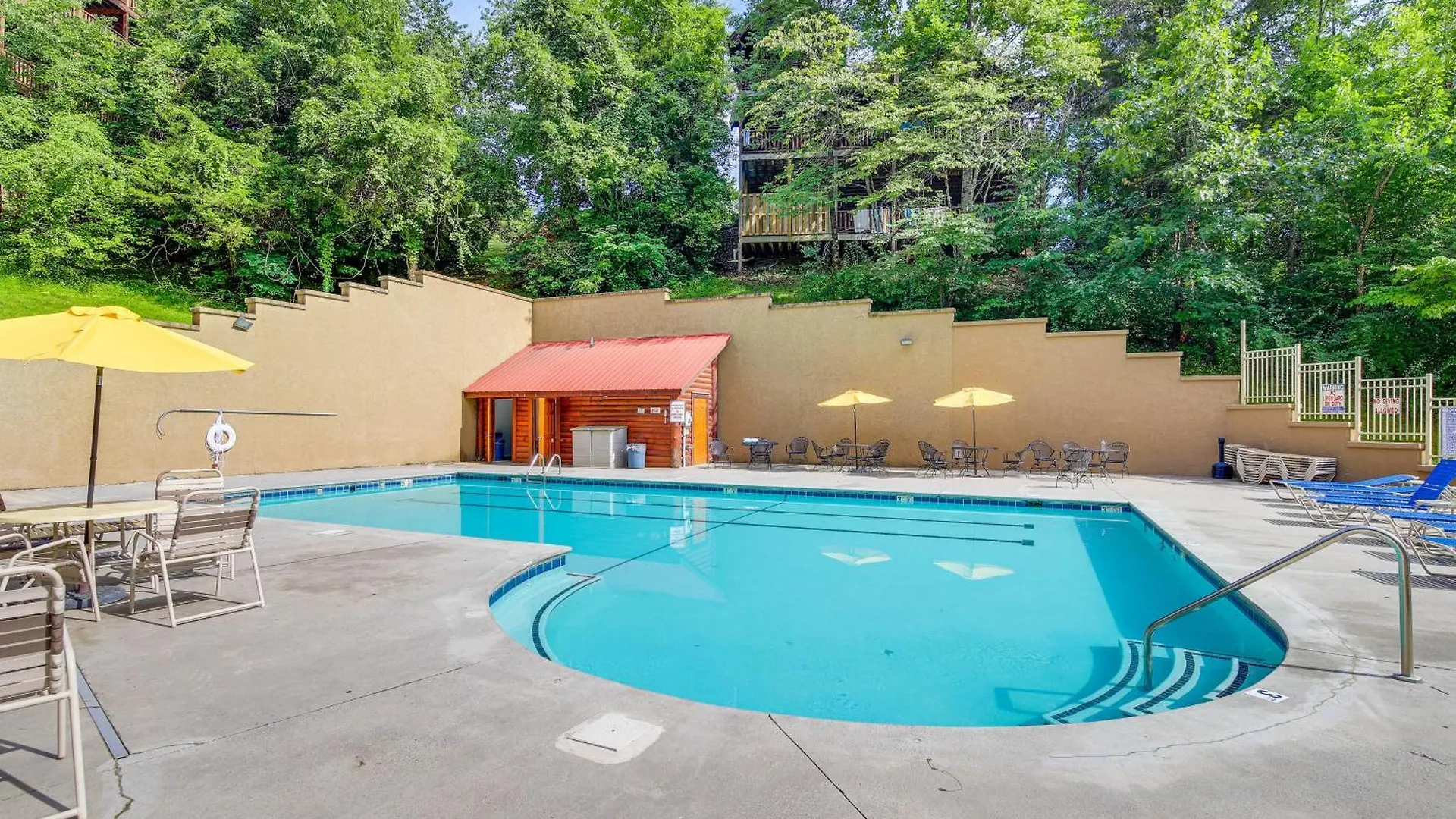 Premier Location And Hot Tub Holiday home Pigeon Forge