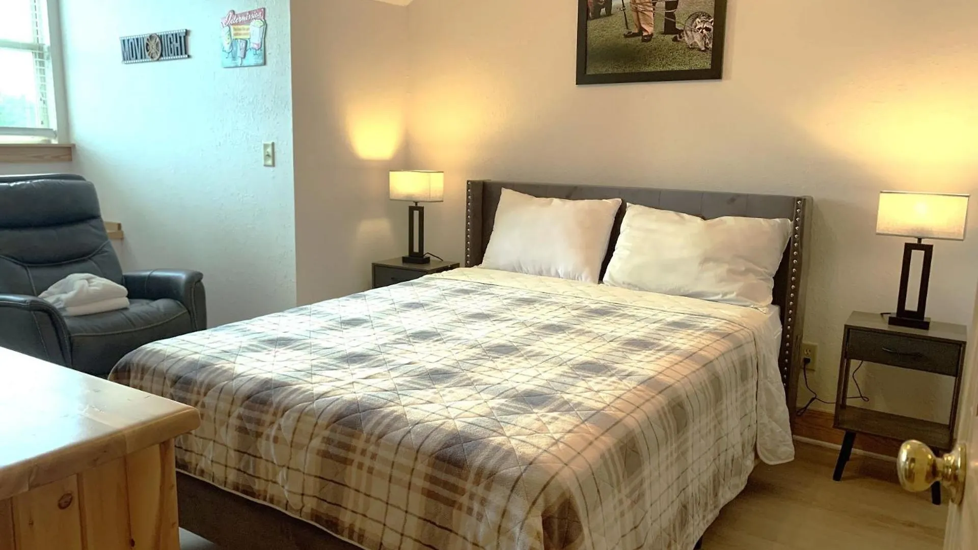Owl 3205 - Close To Dollywood And Overlooking Gatlinburg Golf Course Apartment