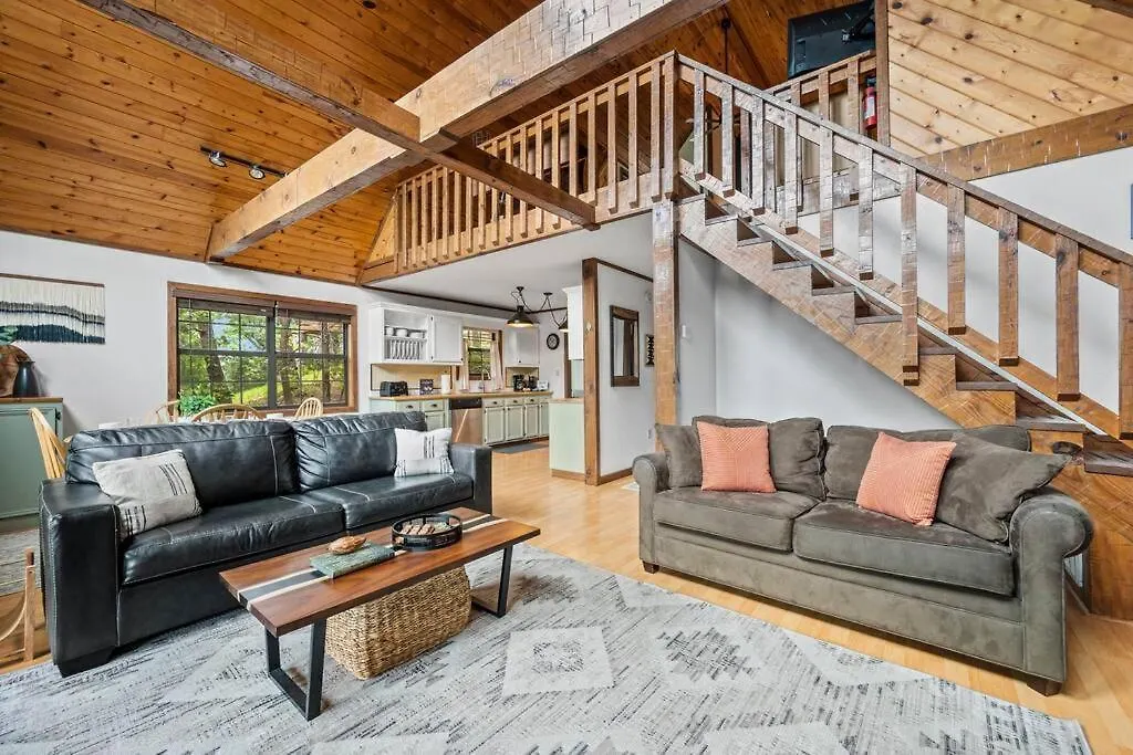 Holiday home July Summer Specials, Minutes To Parkway