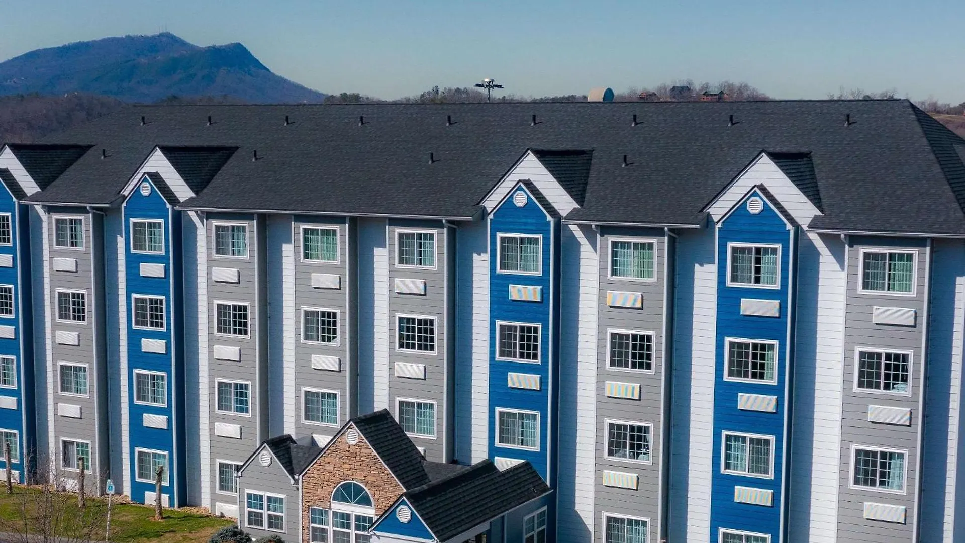 Hotel Microtel & By Wyndham