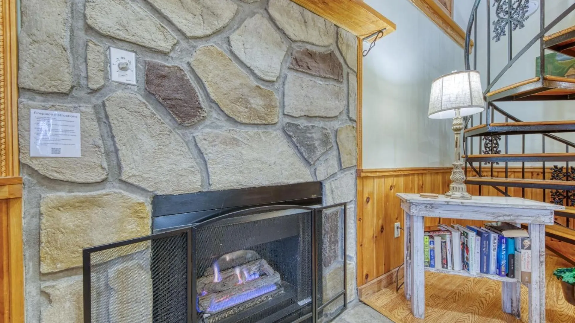 Holiday home Er24 - Honeysuckle Holler - Great Location,,close To Town