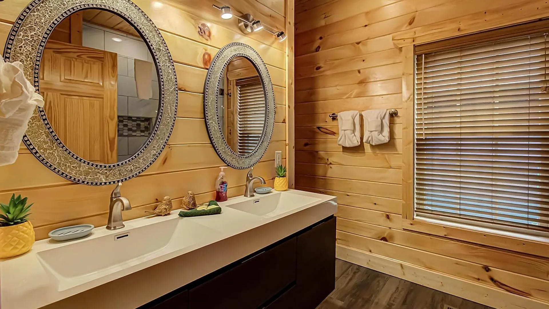 Holiday home River Elegance #2335