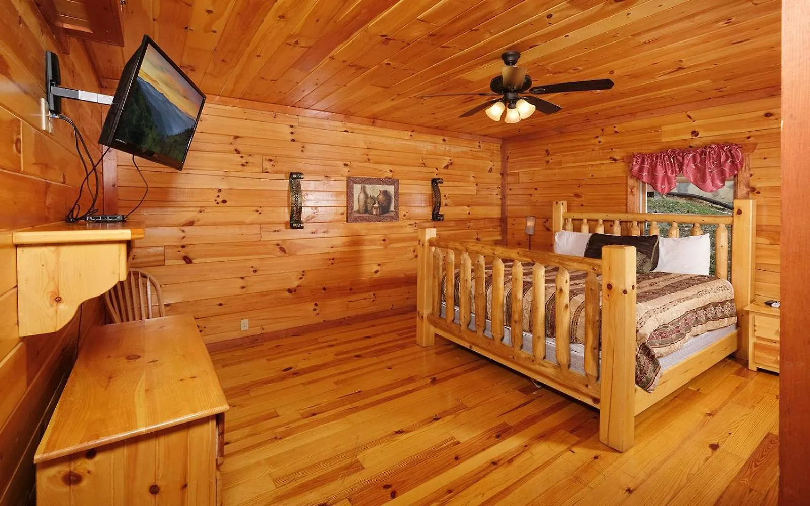 Jennies Cove Pigeon Forge
