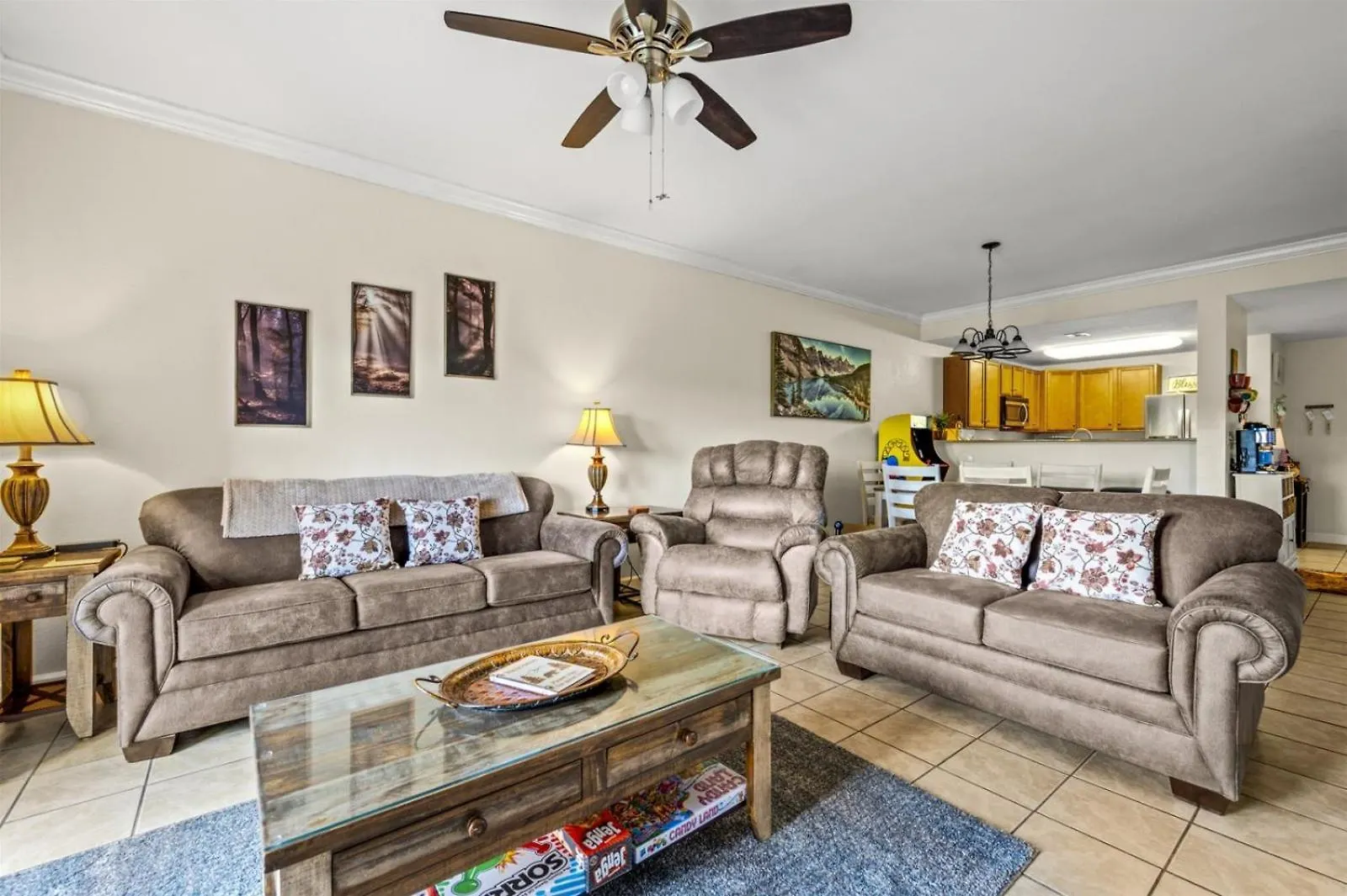 Apartment Smoky Mountain View Condo- Indoor Outdoor Pool, Walking Path, Playground, Basketball Pigeon Forge