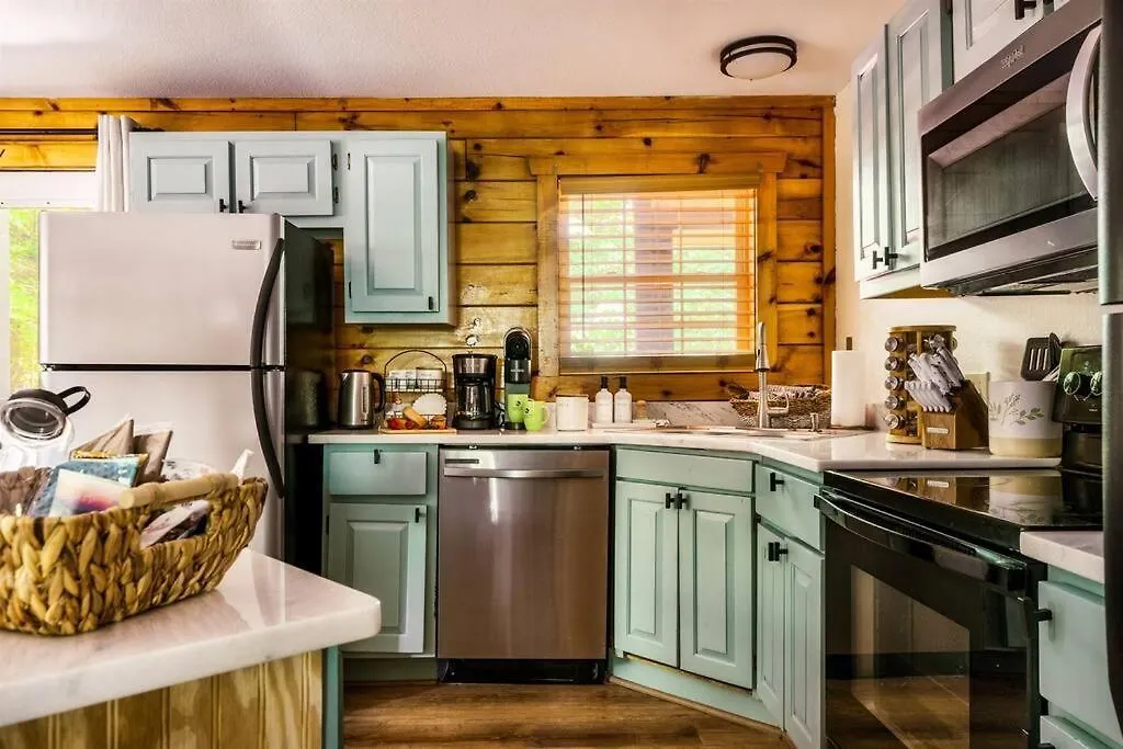 Holiday home Private! Hot Tub! Parkway 2min! Petsok! Bbq!