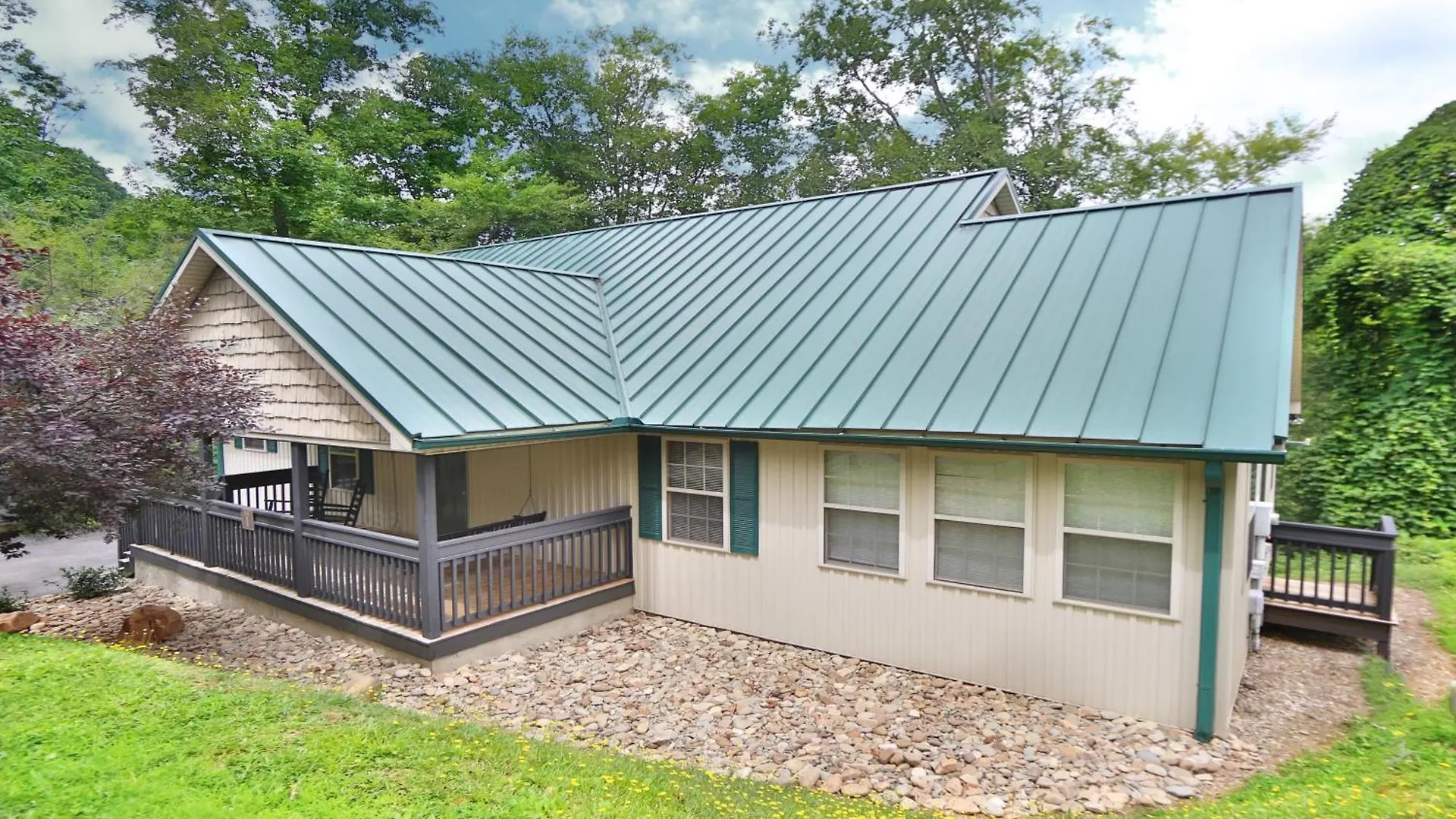 Holly Grove By Eden Crest * Pigeon Forge