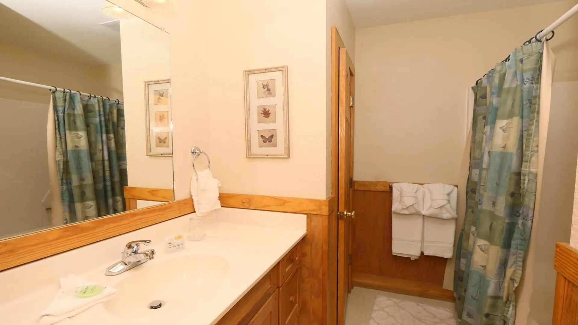 Holly Grove By Eden Crest * Pigeon Forge