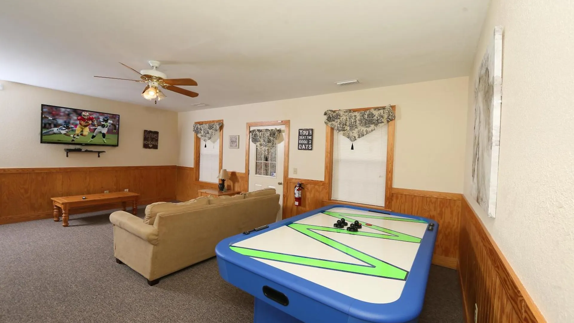 Walnut Grove By Eden Crest Chalet