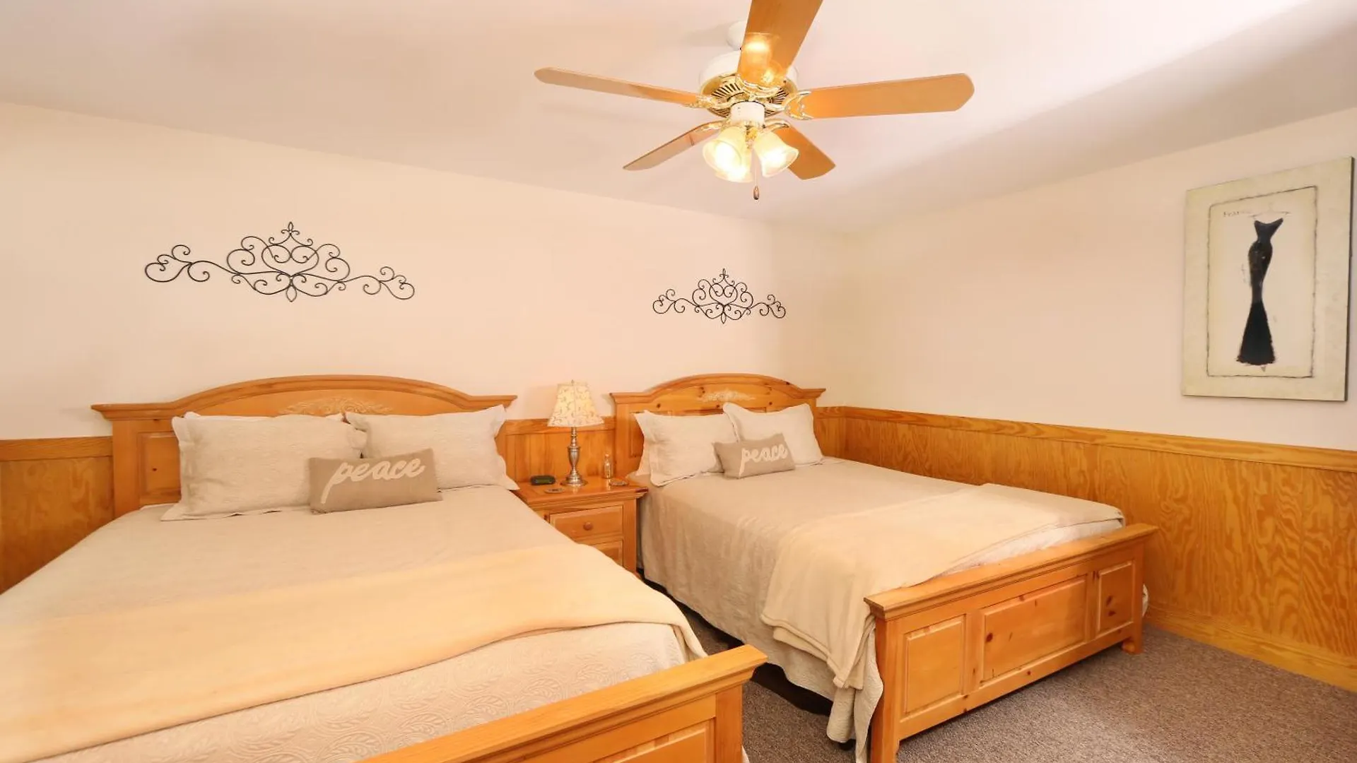 Chalet Walnut Grove By Eden Crest