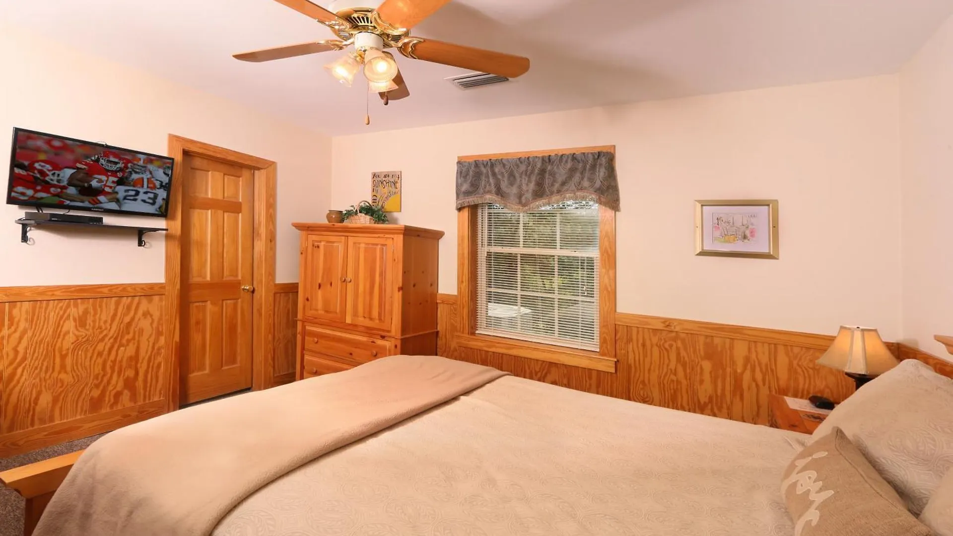 Walnut Grove By Eden Crest *