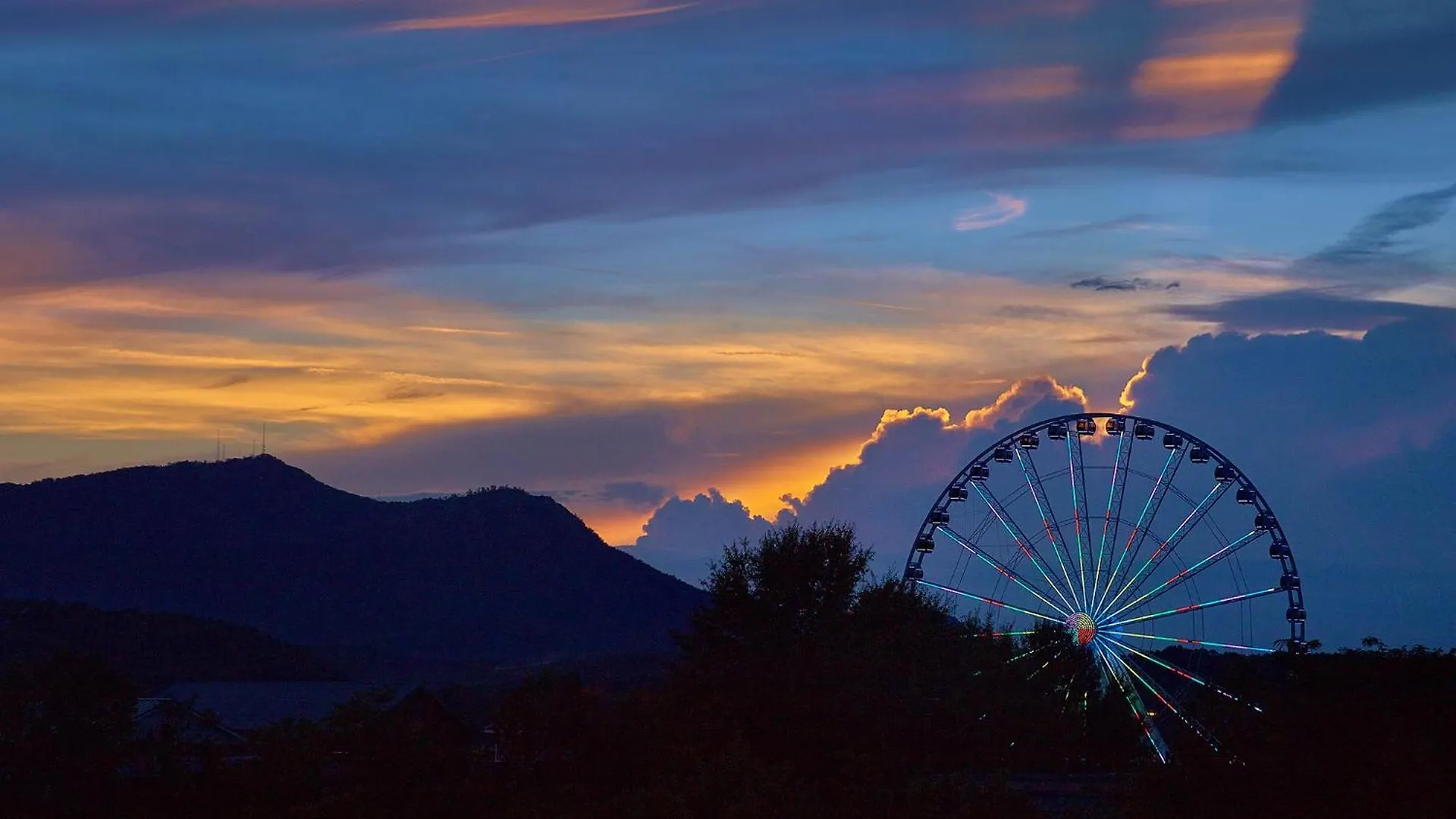 Hanky Panky Pigeon Forge