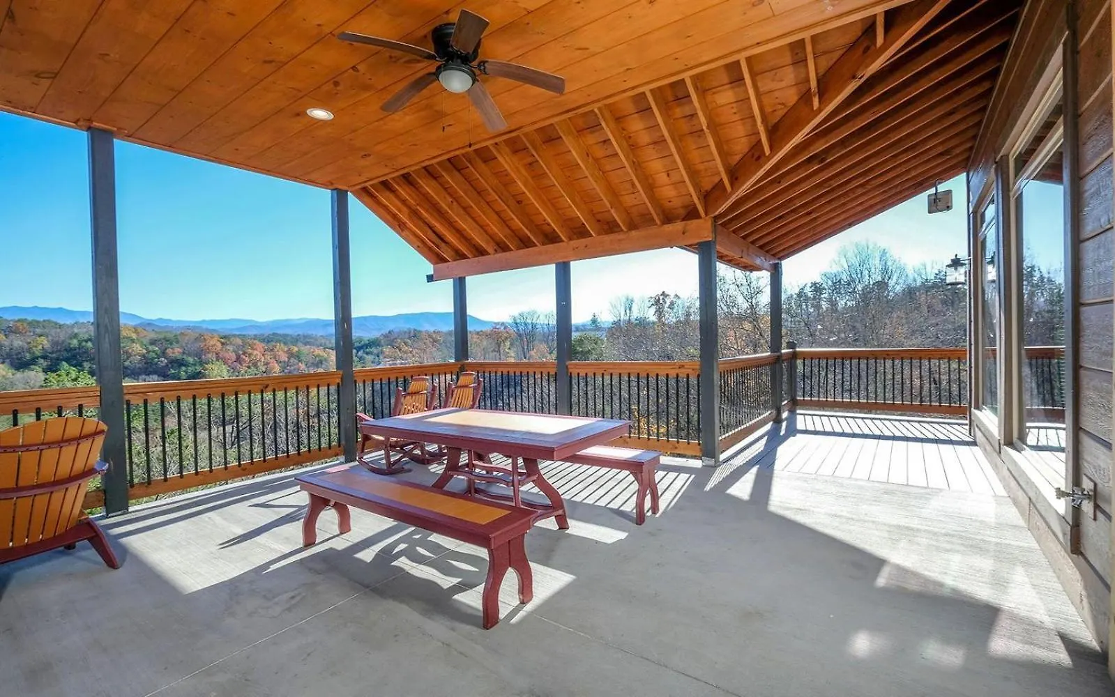 Willa Hibernation Retreat Pigeon Forge