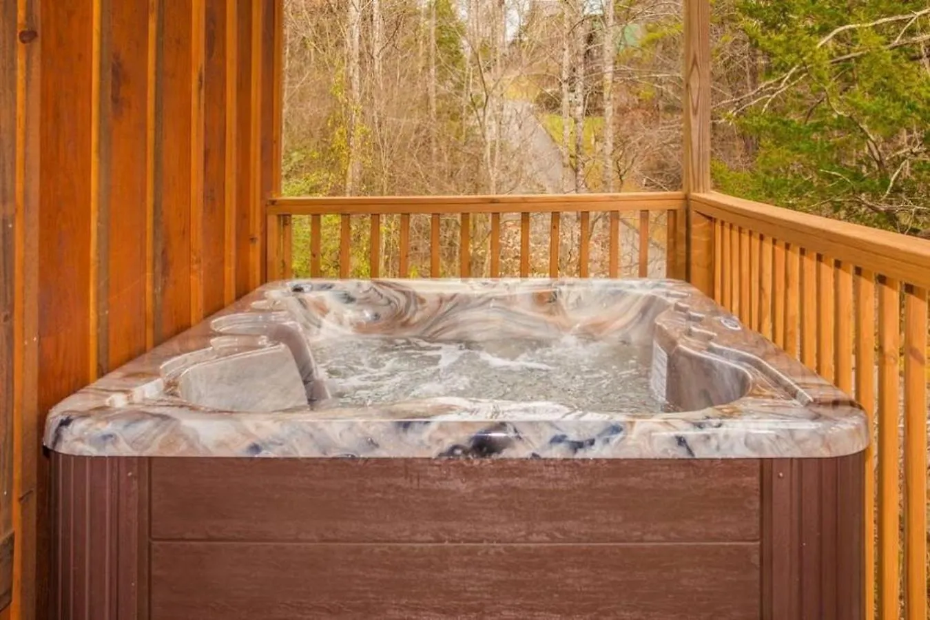 Holiday home Steps From Pf 3br Escape Theater & Hot Tub Pigeon Forge