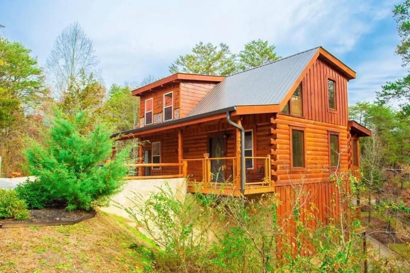 Steps From Pf 3br Escape Theater & Hot Tub Pigeon Forge