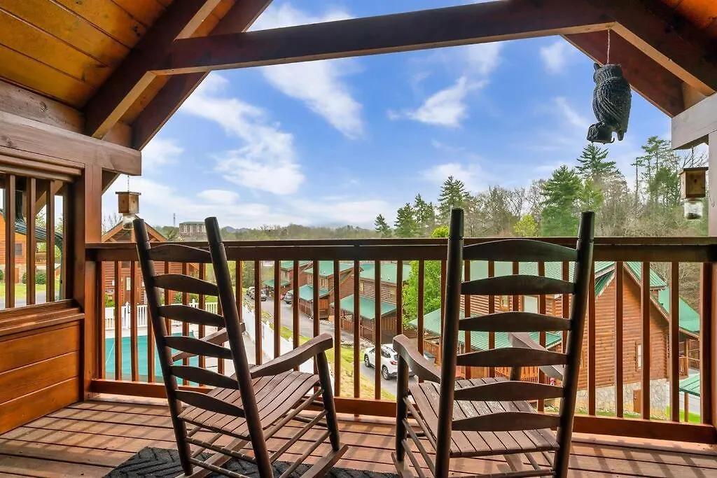 Holiday home Groot's Place - 5 Min To Main Parkway!! Pigeon Forge