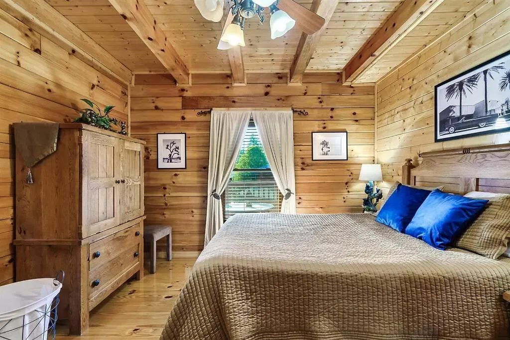 Groot's Place - 5 Min To Main Parkway!! * Pigeon Forge