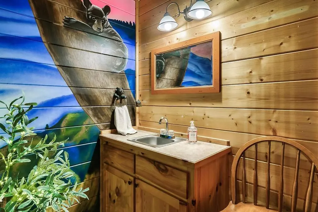 Groot's Place - 5 Min To Main Parkway!! * Pigeon Forge