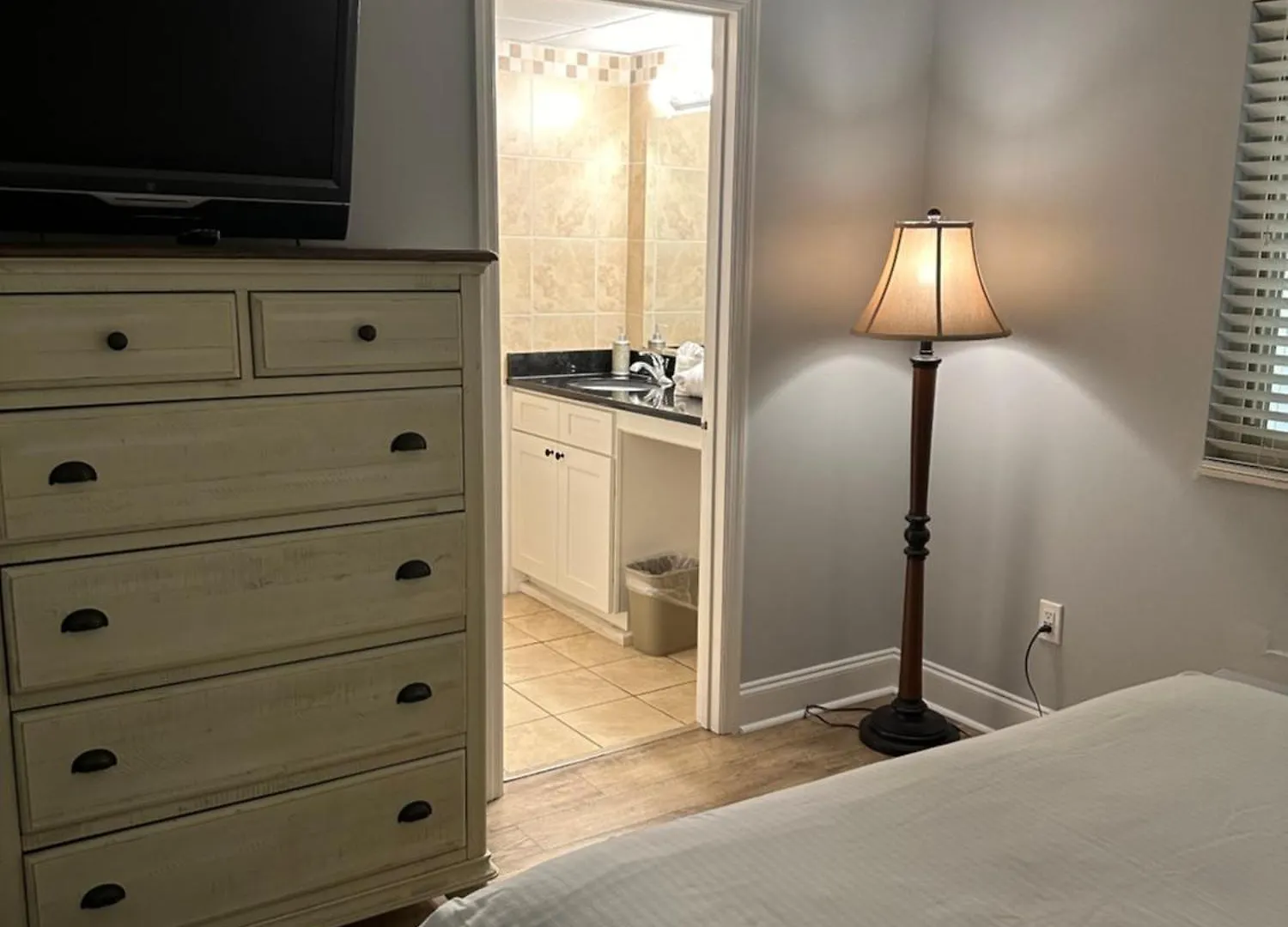 River Place #101 2bd Holiday home *