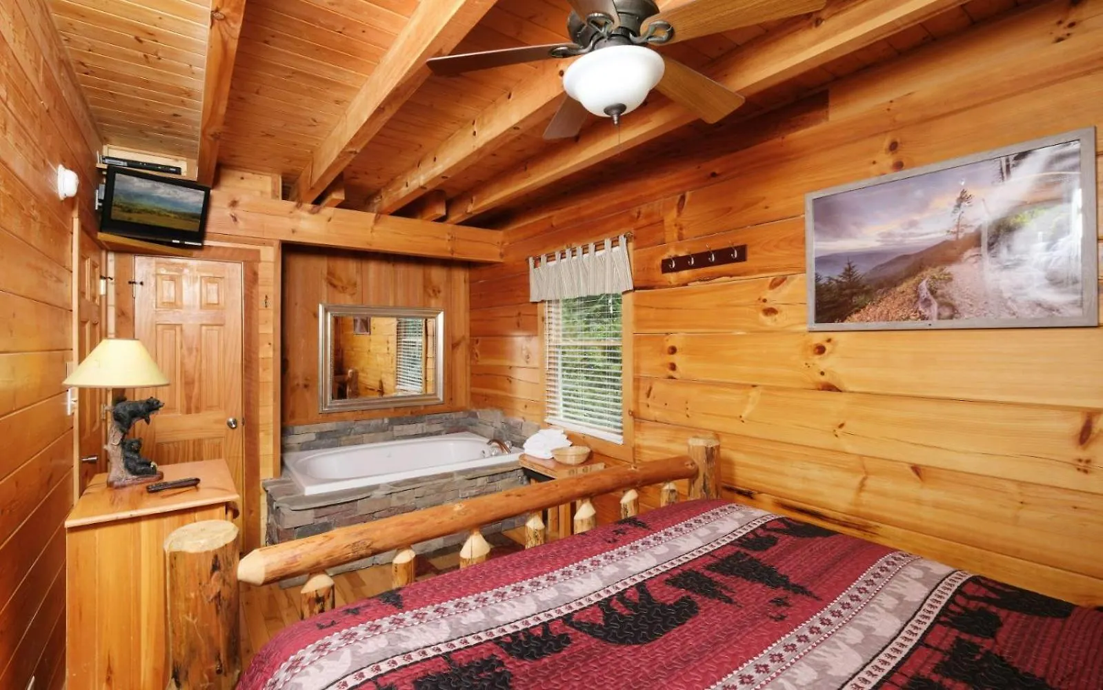 Hikers Hideaway Pigeon Forge