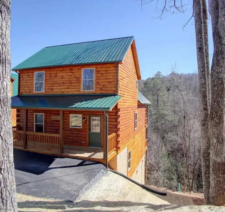 New Build-5bd-hottub-wifi-theater-pool Tble-roku