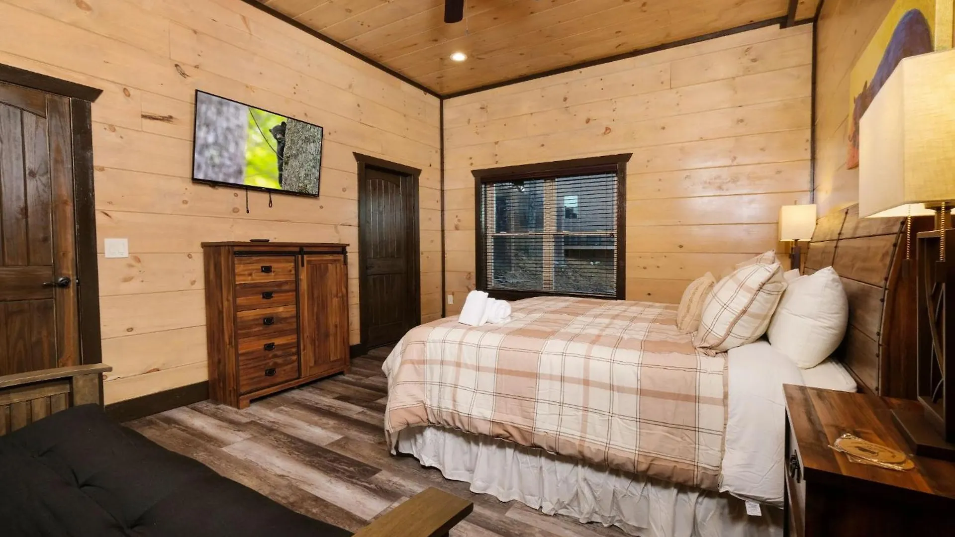 Swim And Gym Mansion Villa Pigeon Forge