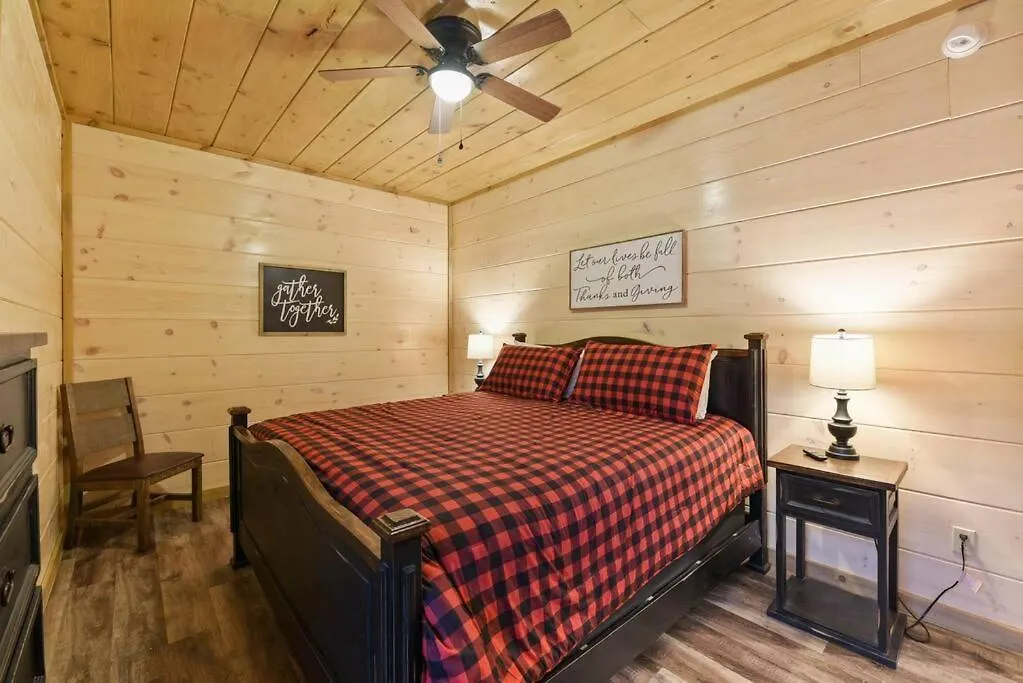 4bd-2bh-pool Community-hottub-parking-wifi Holiday home Pigeon Forge