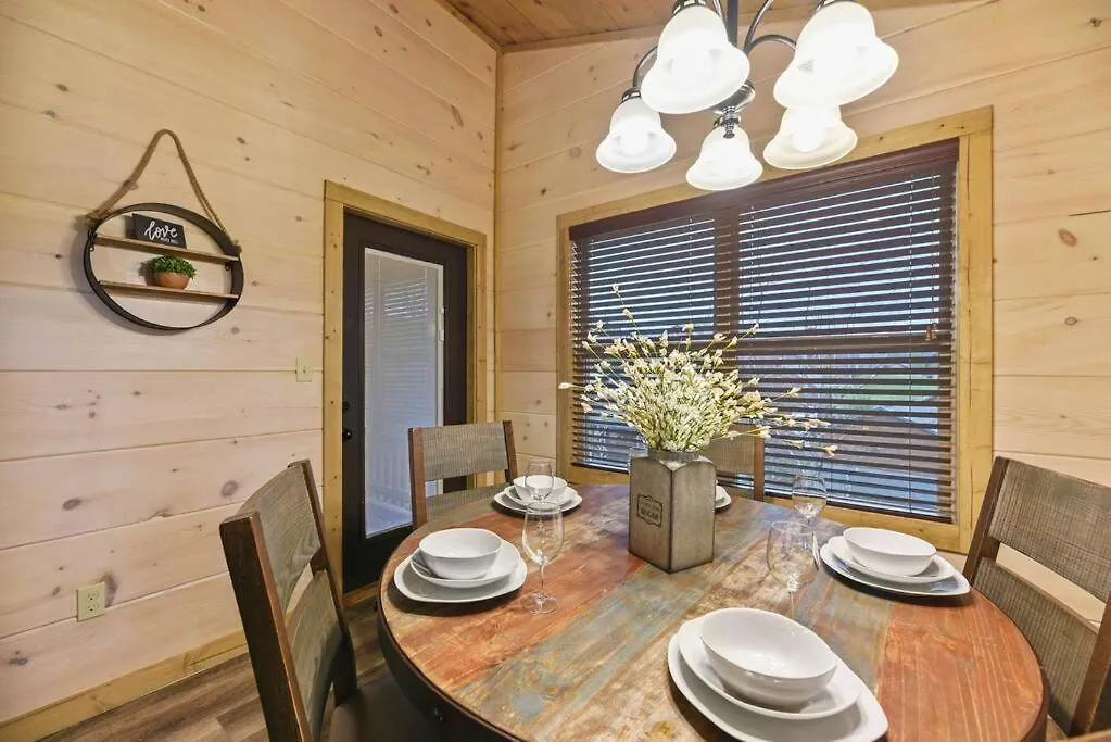 4bd-2bh-pool Community-hottub-parking-wifi Holiday home Pigeon Forge