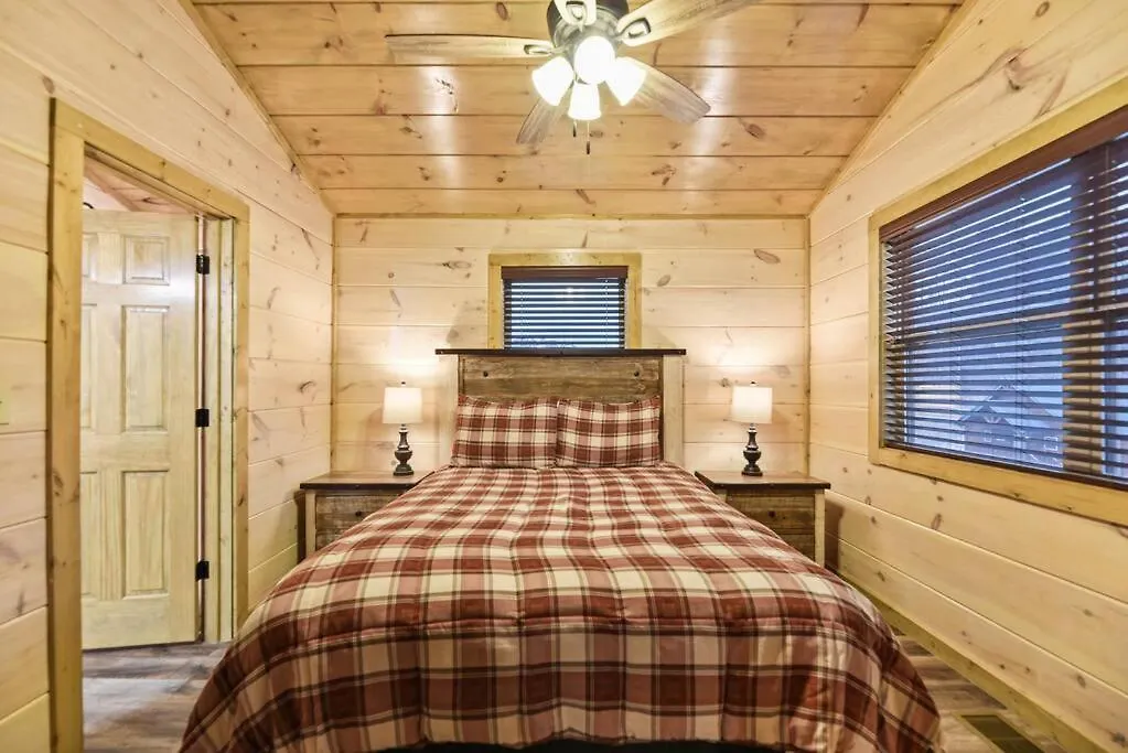 4bd-2bh-pool Community-hottub-parking-wifi * Pigeon Forge