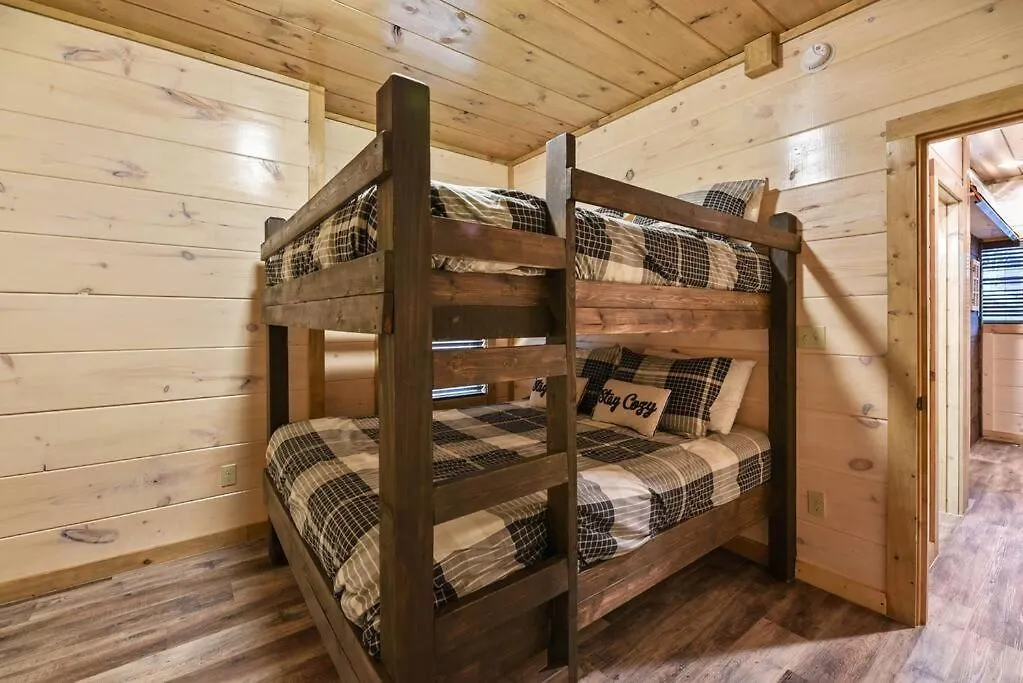 4bd-2bh-pool Community-hottub-parking-wifi