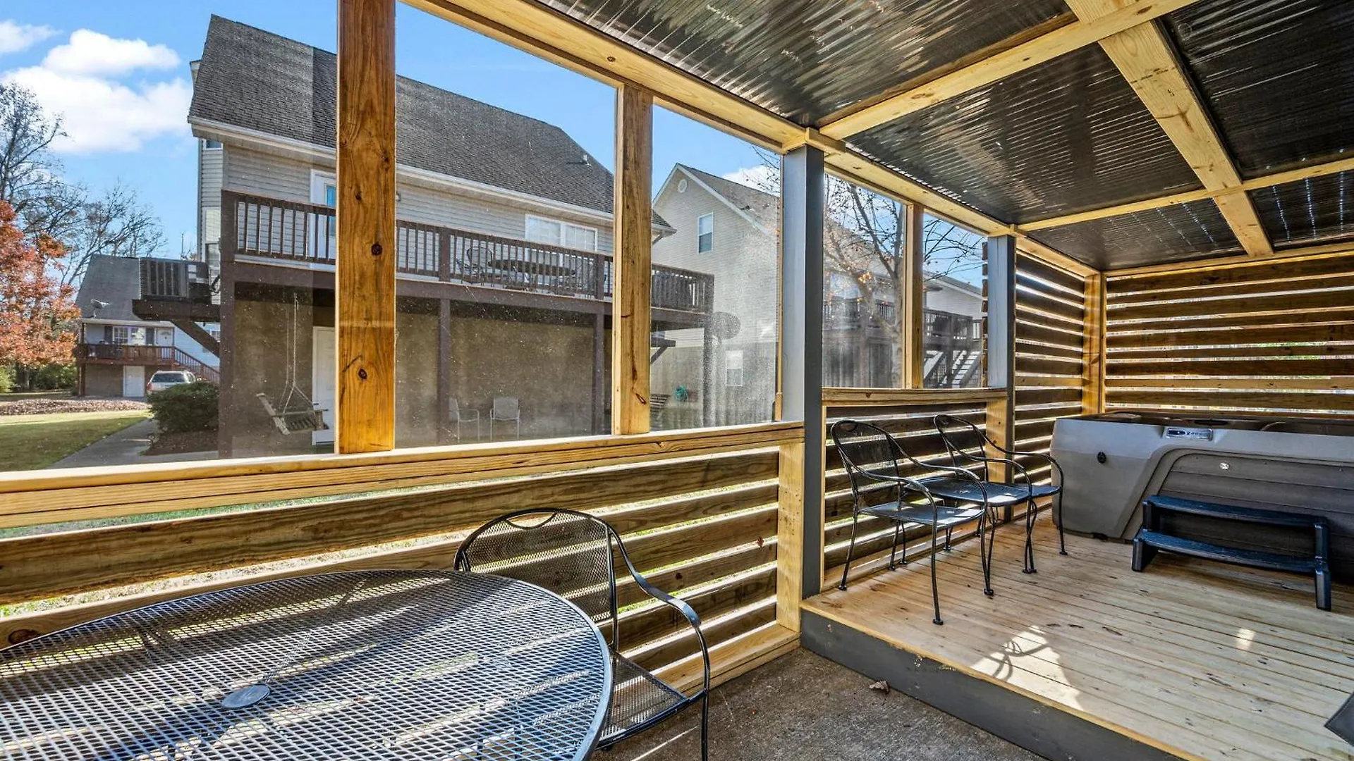 Izzys Getaway A Cozy Retreat In With Hot Tub Game And River Access Pigeon Forge