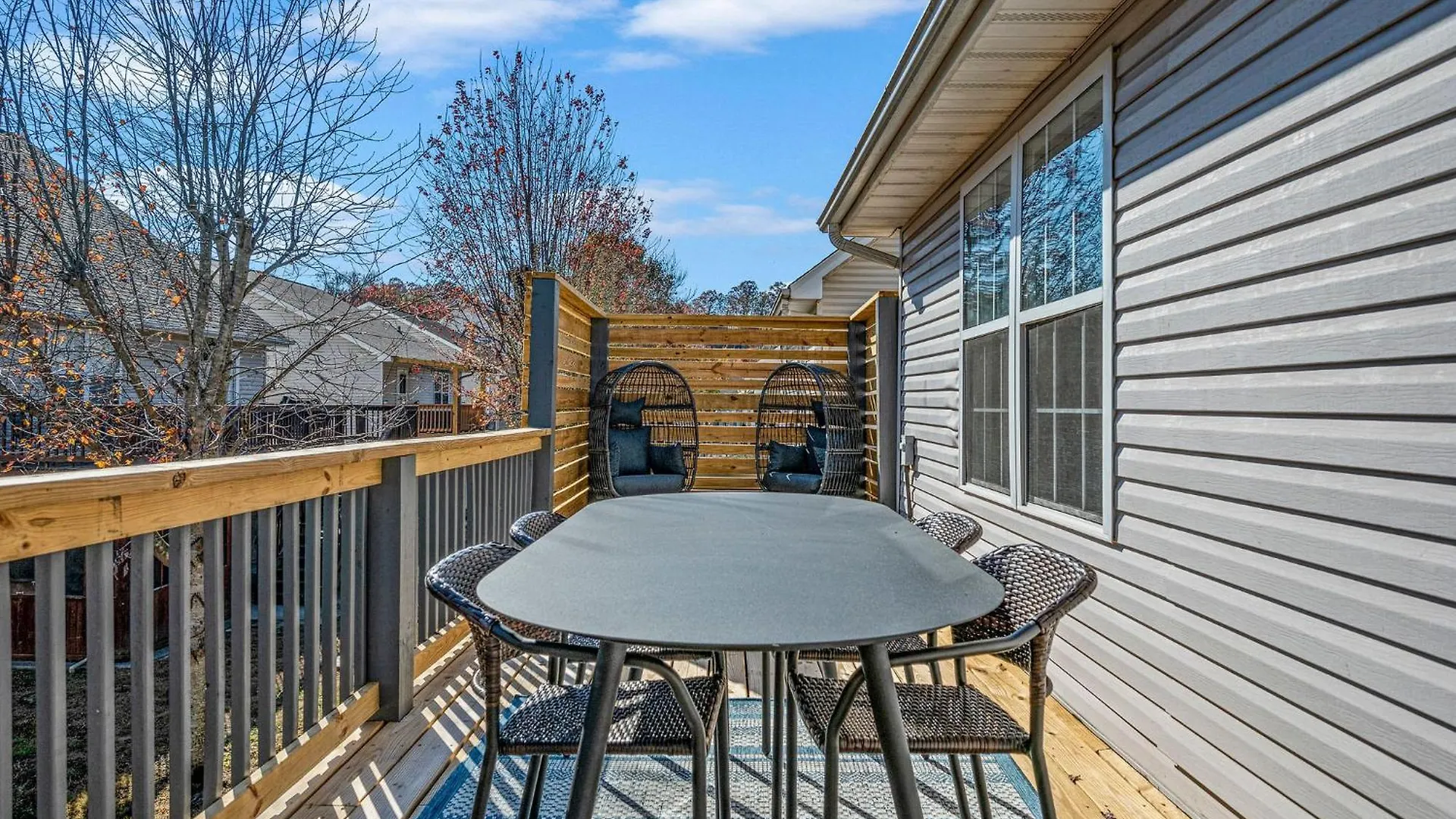 Izzys Getaway A Cozy Retreat In With Hot Tub Game And River Access Holiday home Pigeon Forge