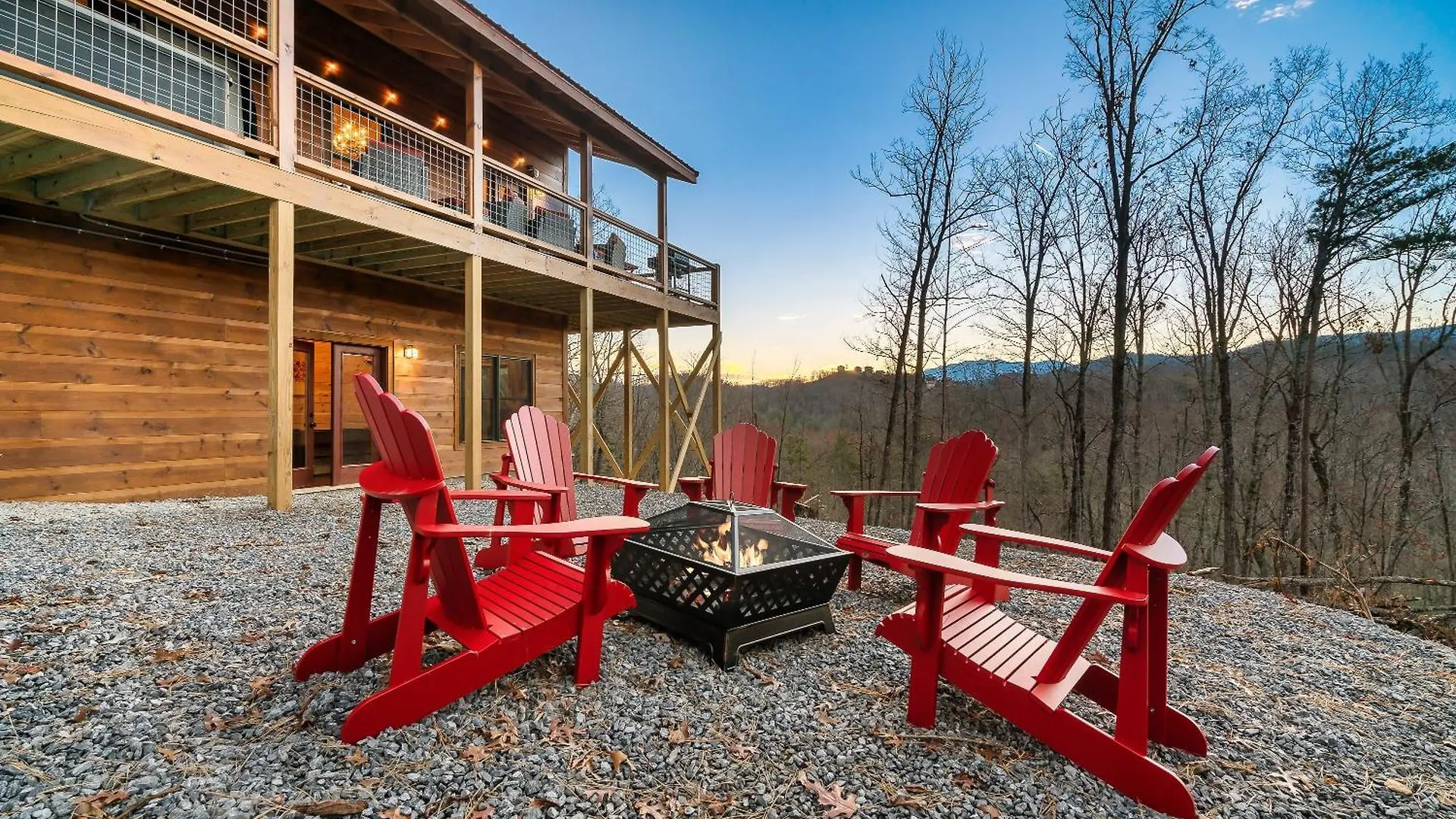 Scenic Views, Game Room, Hot Tub, Fireplace, Bbq *