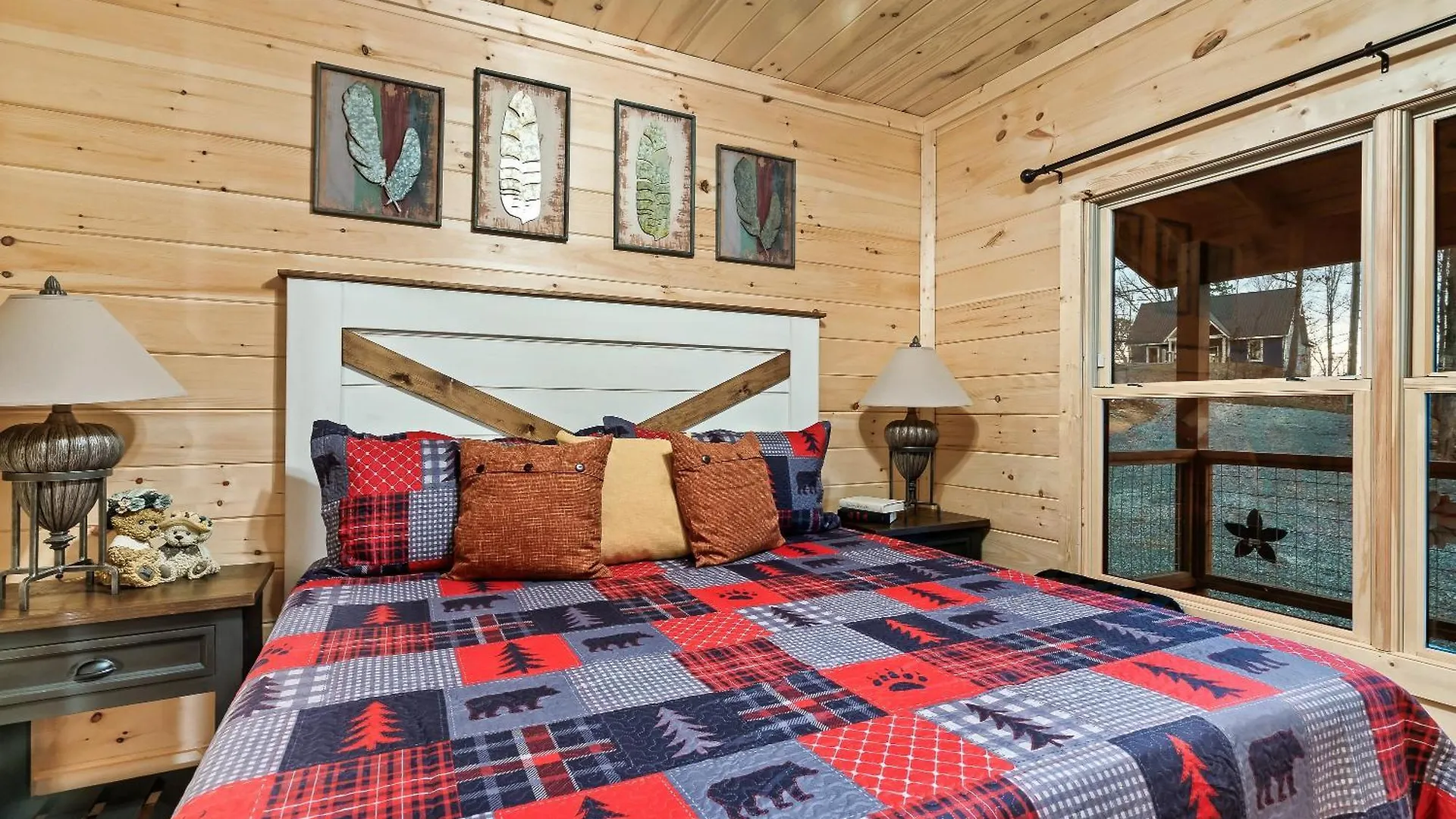 Holiday home Scenic Views, Game Room, Hot Tub, Fireplace, Bbq