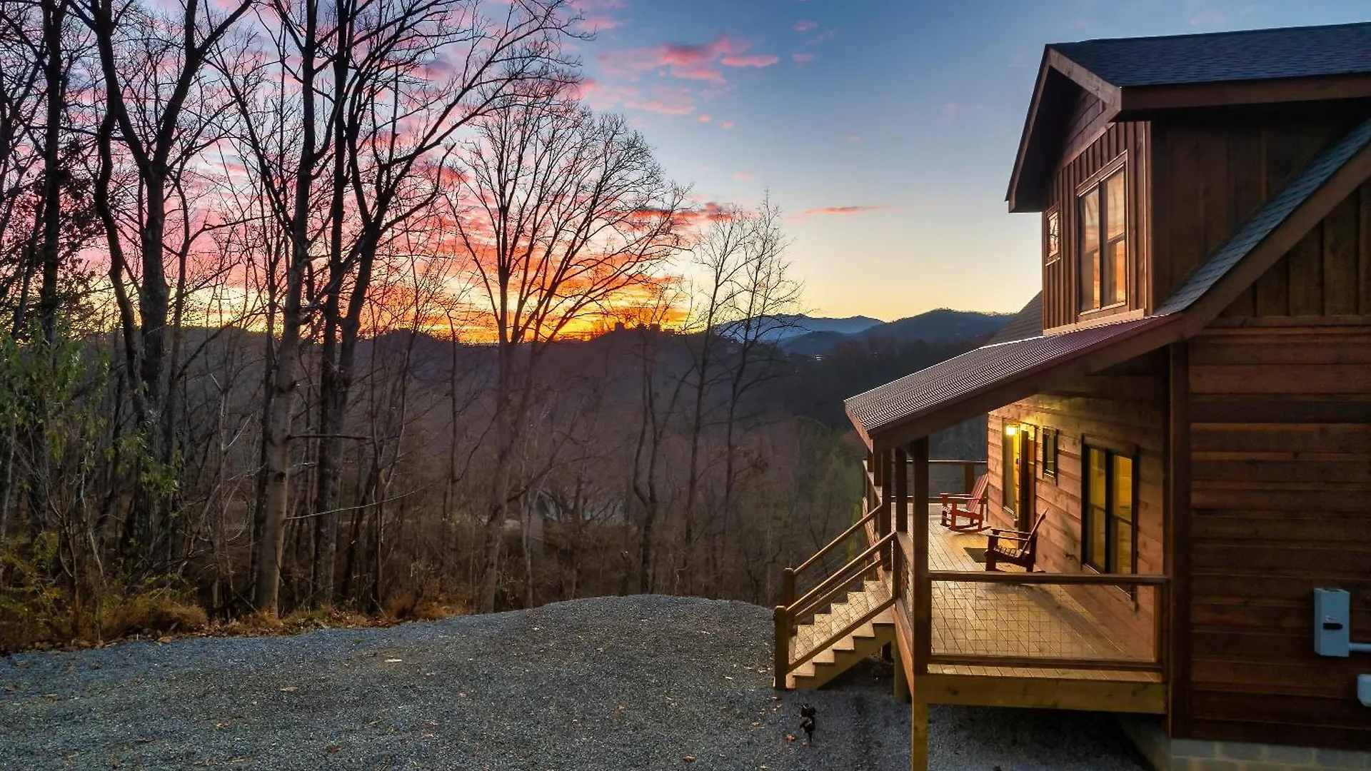 Scenic Views, Game Room, Hot Tub, Fireplace, Bbq * Pigeon Forge