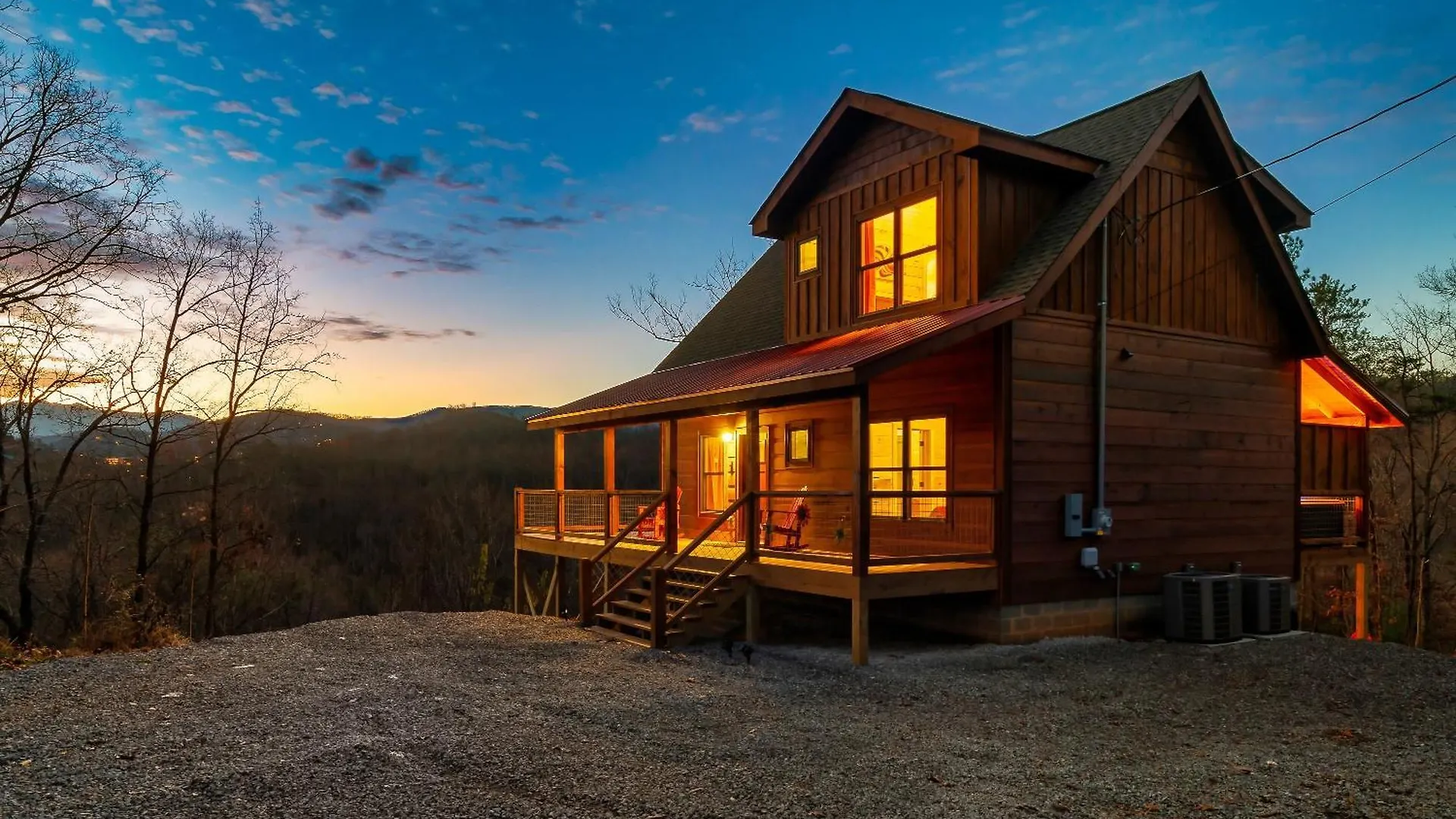 Scenic Views, Game Room, Hot Tub, Fireplace, Bbq *