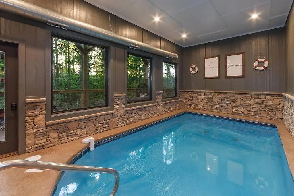 Beary Luxe - Brand New Arcade Pool Retreat Holiday home
