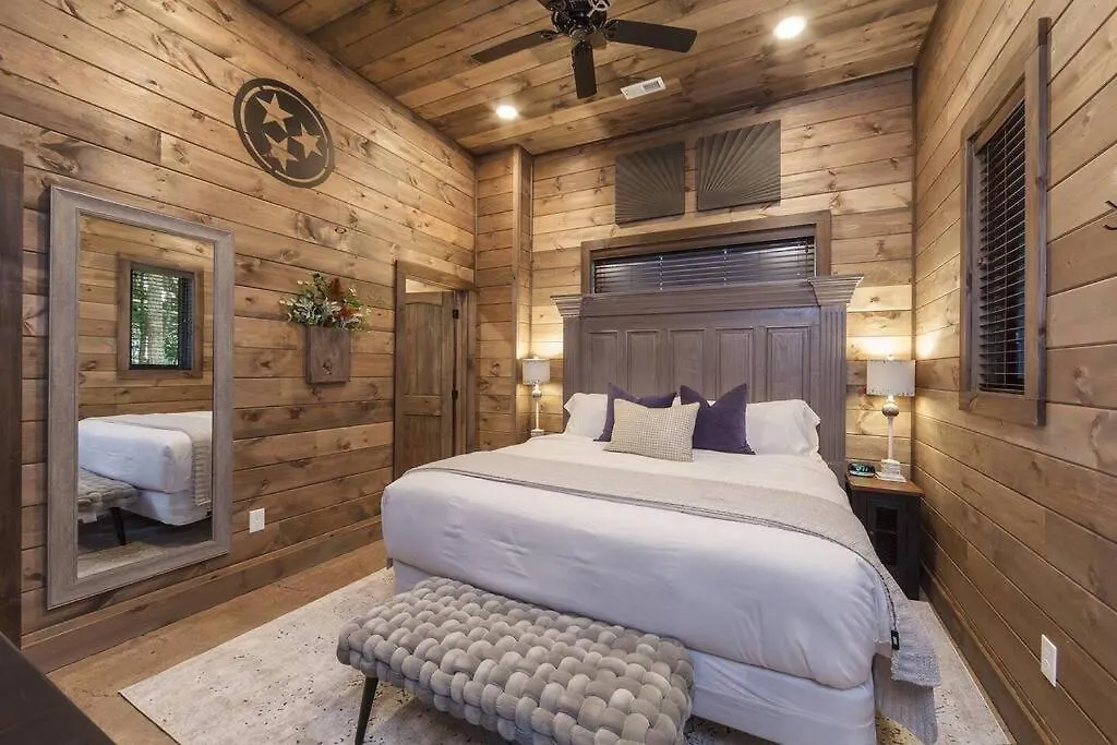 Holiday home Beary Luxe - Brand New Arcade Pool Retreat Pigeon Forge