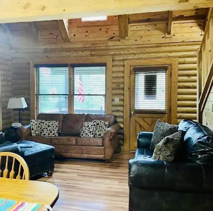 Rustic Black Bear Holiday home